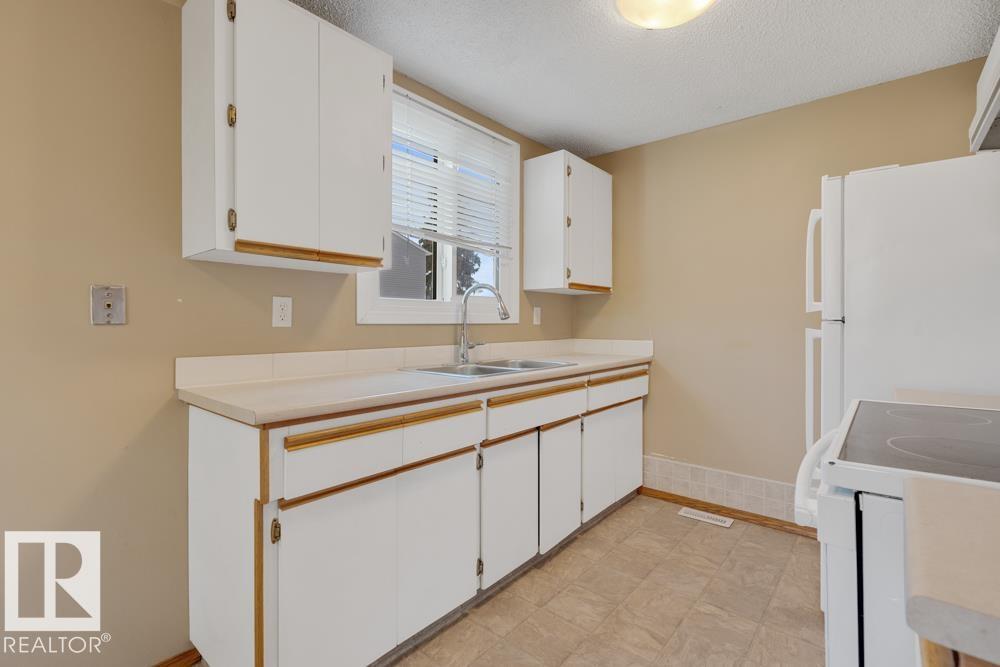 5418 144b Av Nw, Edmonton, Alberta  T5A 3N3 - Photo 9 - E4462851