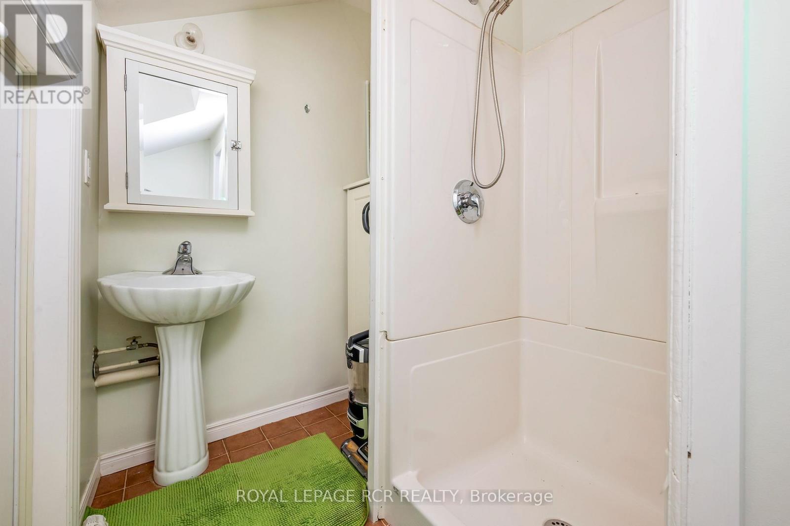 50 Mill Street W, Centre Wellington, Ontario  N0B 1S0 - Photo 19 - X12472565