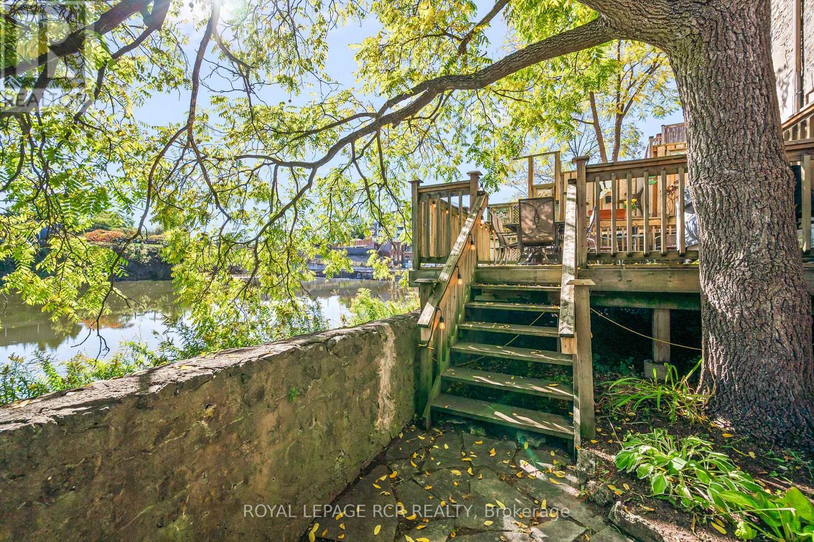 50 Mill Street W, Centre Wellington, Ontario  N0B 1S0 - Photo 7 - X12472565