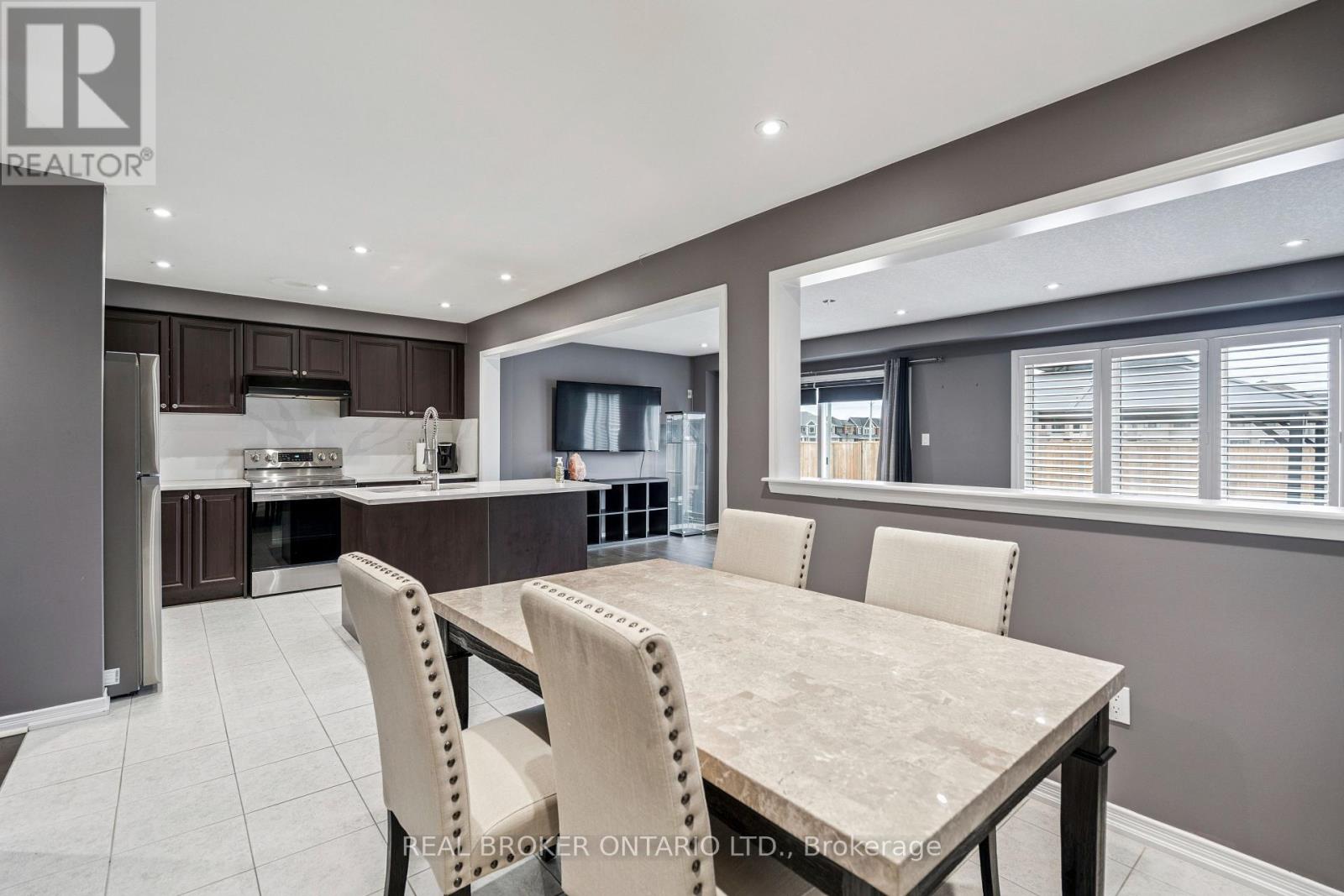 14 Legacy Lane, Thorold (Hurricane/merrittville), Ontario  L3B 0G7 - Photo 13 - X12472610