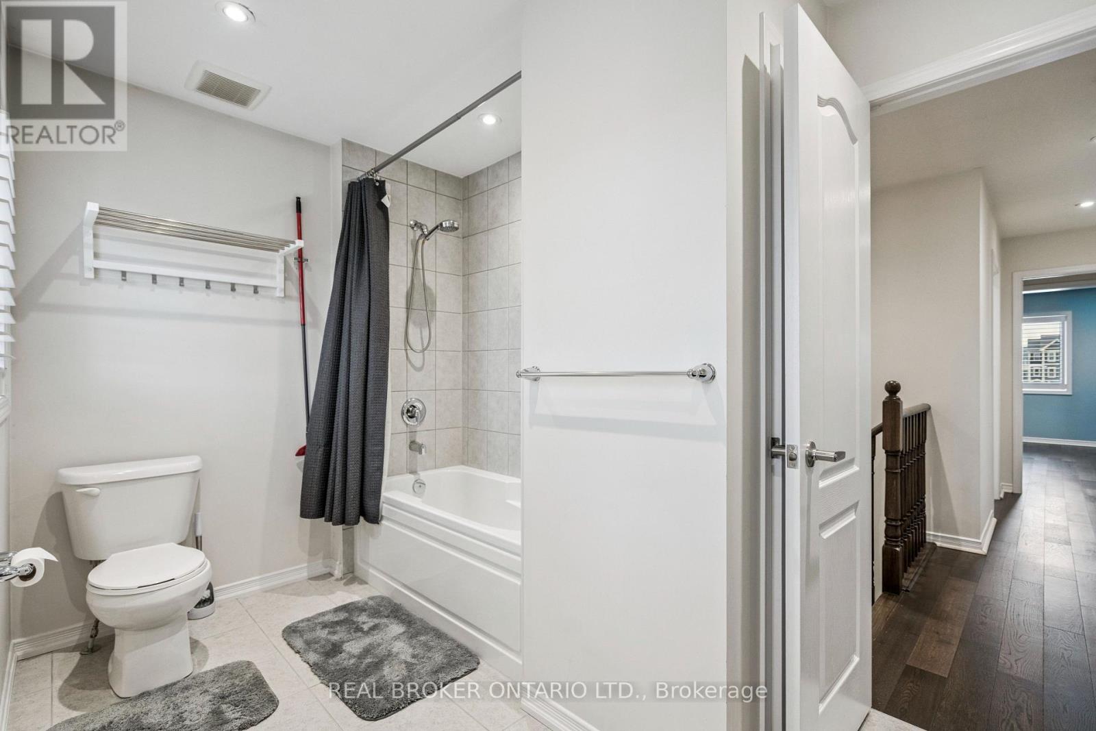 14 Legacy Lane, Thorold (Hurricane/merrittville), Ontario  L3B 0G7 - Photo 14 - X12472610
