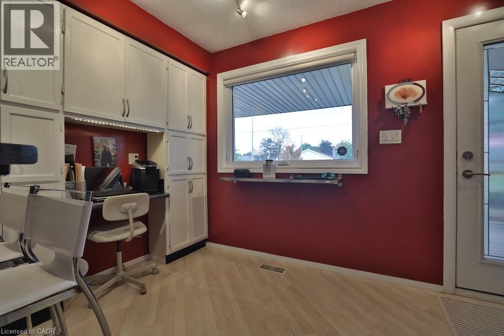 9 Cheryl Avenue, Hamilton, Ontario  L8V 1Y1 - Photo 7 - 40780456