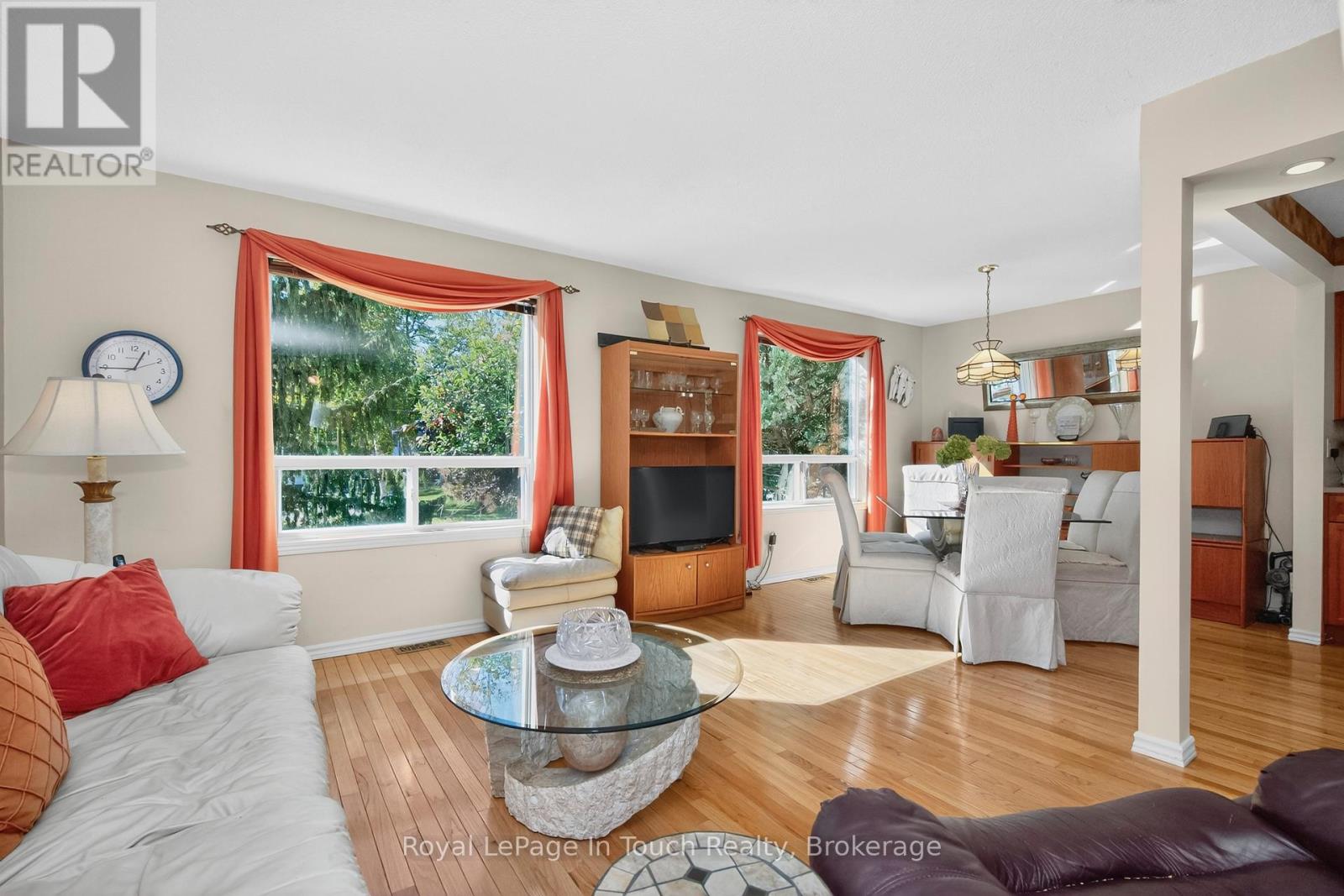 23 Caribbean Drive, Wasaga Beach, Ontario  L9Z 2W3 - Photo 11 - S12472674