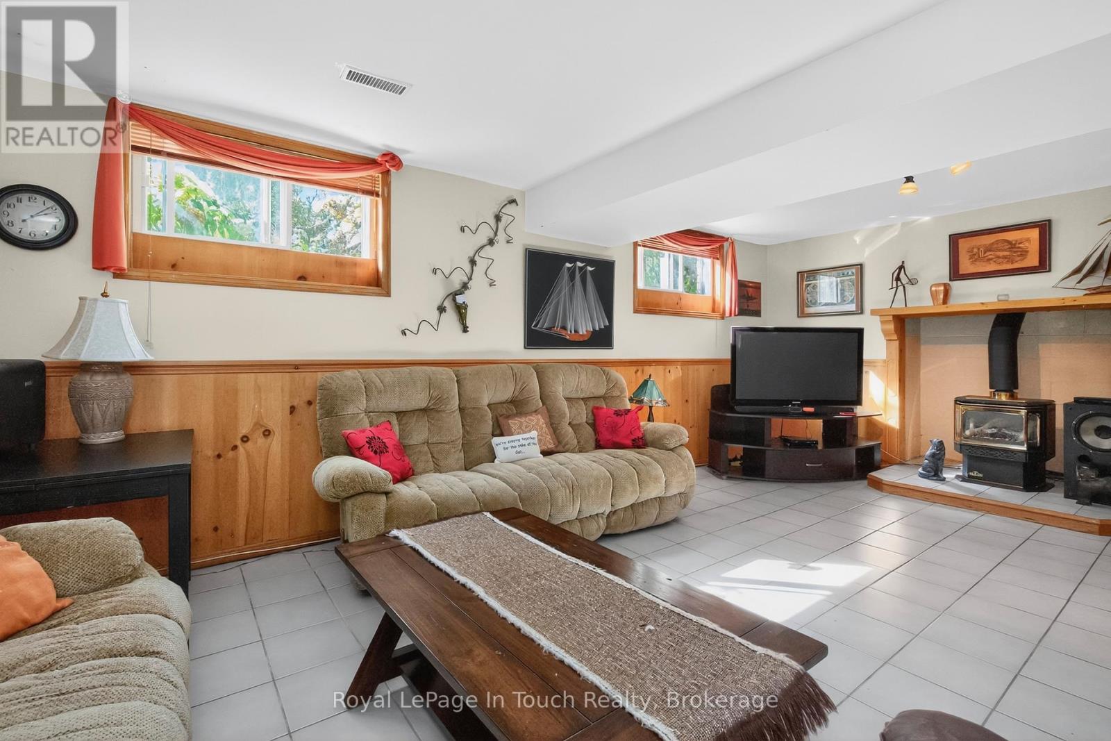 23 Caribbean Drive, Wasaga Beach, Ontario  L9Z 2W3 - Photo 27 - S12472674