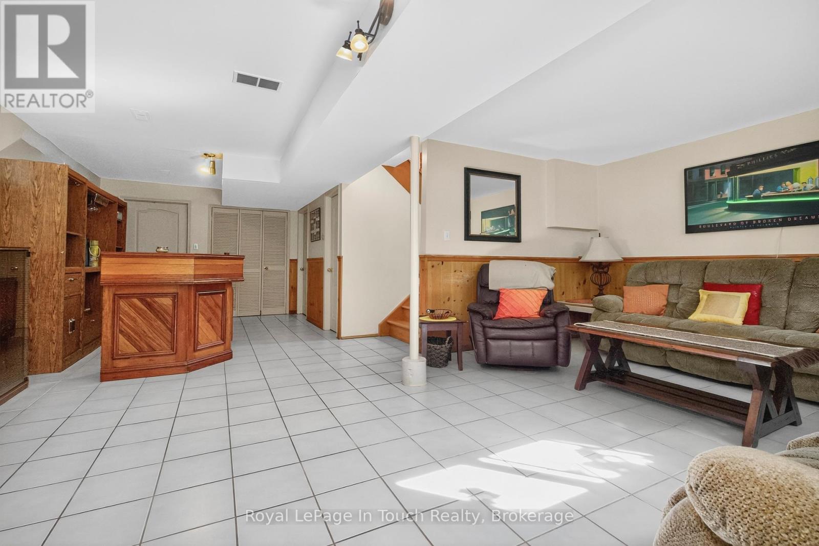 23 Caribbean Drive, Wasaga Beach, Ontario  L9Z 2W3 - Photo 31 - S12472674