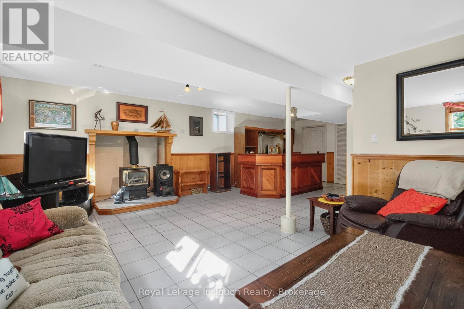 23 Caribbean Drive, Wasaga Beach, Ontario  L9Z 2W3 - Photo 32 - S12472674