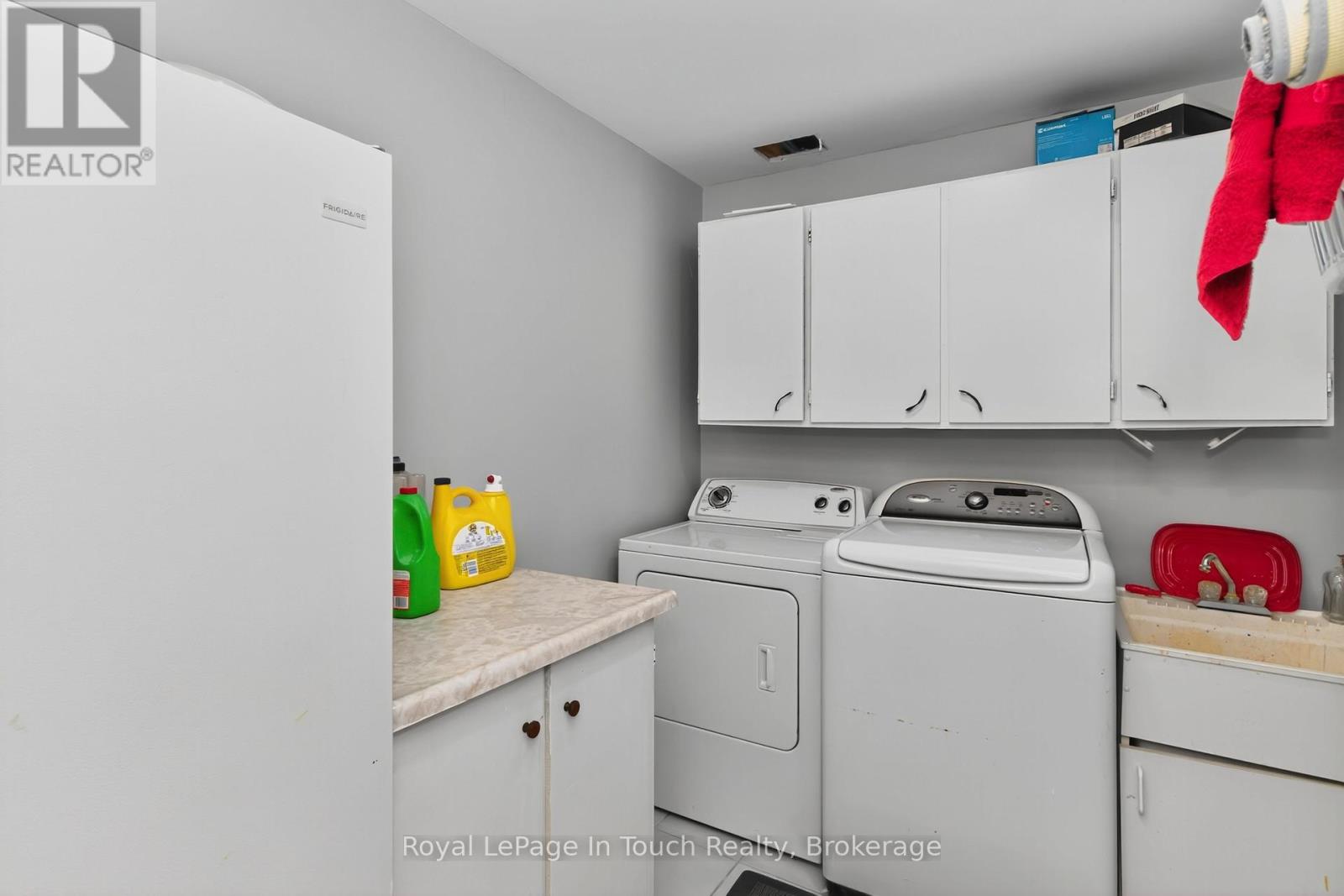23 Caribbean Drive, Wasaga Beach, Ontario  L9Z 2W3 - Photo 33 - S12472674