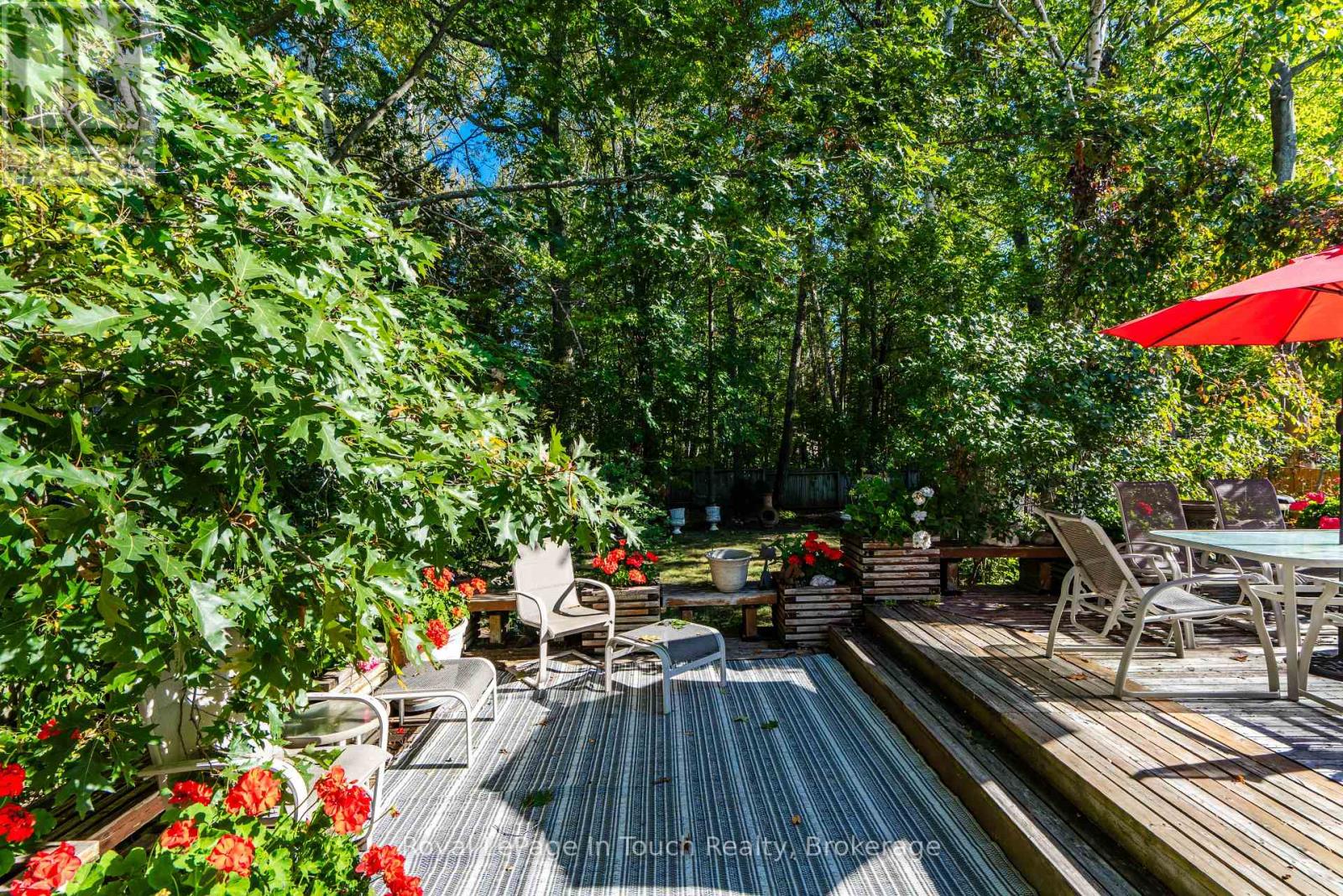23 Caribbean Drive, Wasaga Beach, Ontario  L9Z 2W3 - Photo 35 - S12472674