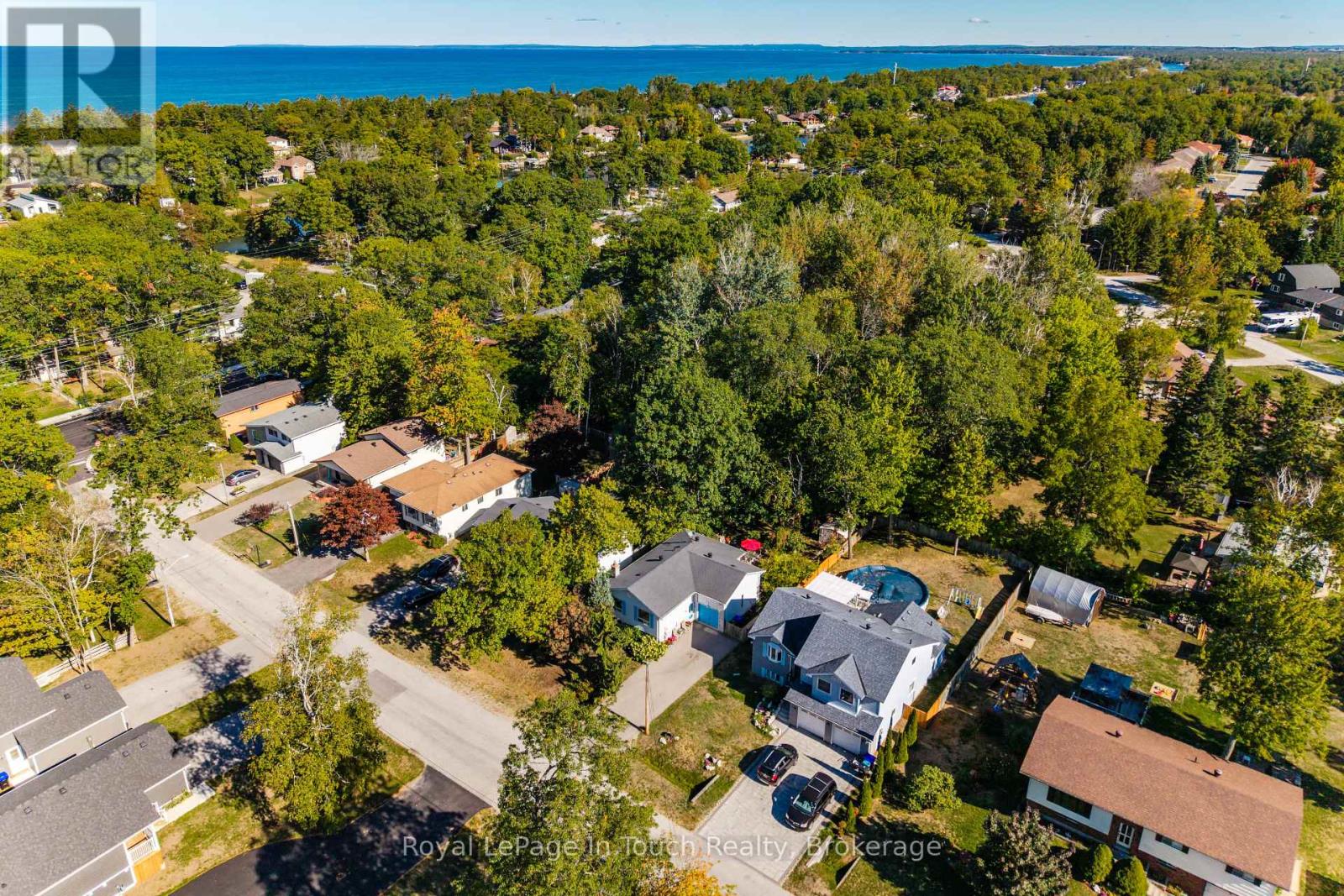 23 Caribbean Drive, Wasaga Beach, Ontario  L9Z 2W3 - Photo 41 - S12472674