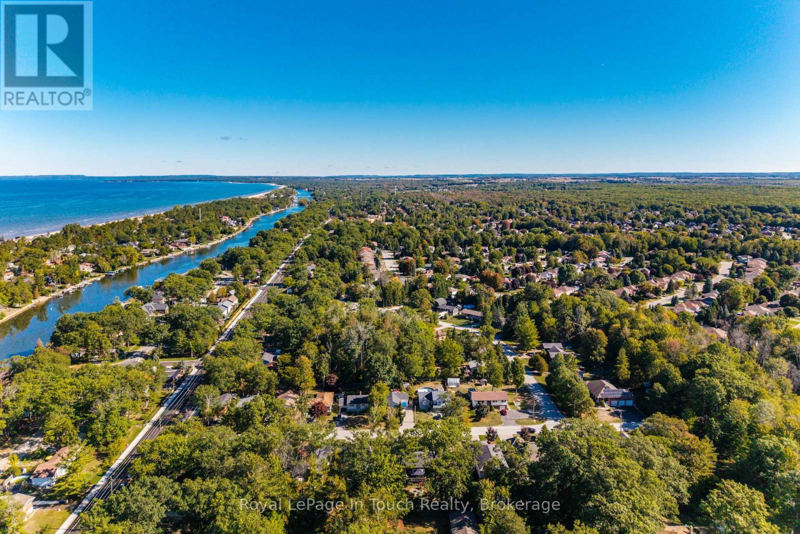 23 Caribbean Drive, Wasaga Beach, Ontario  L9Z 2W3 - Photo 47 - S12472674