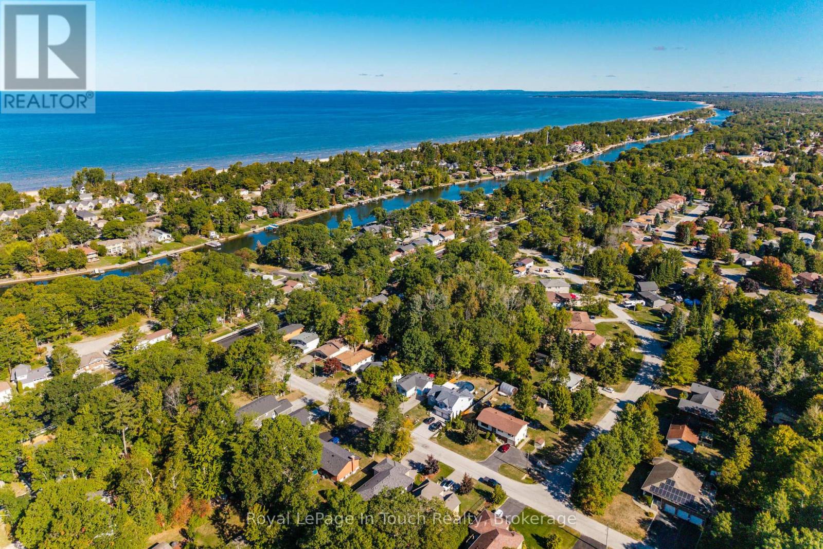 23 Caribbean Drive, Wasaga Beach, Ontario  L9Z 2W3 - Photo 48 - S12472674