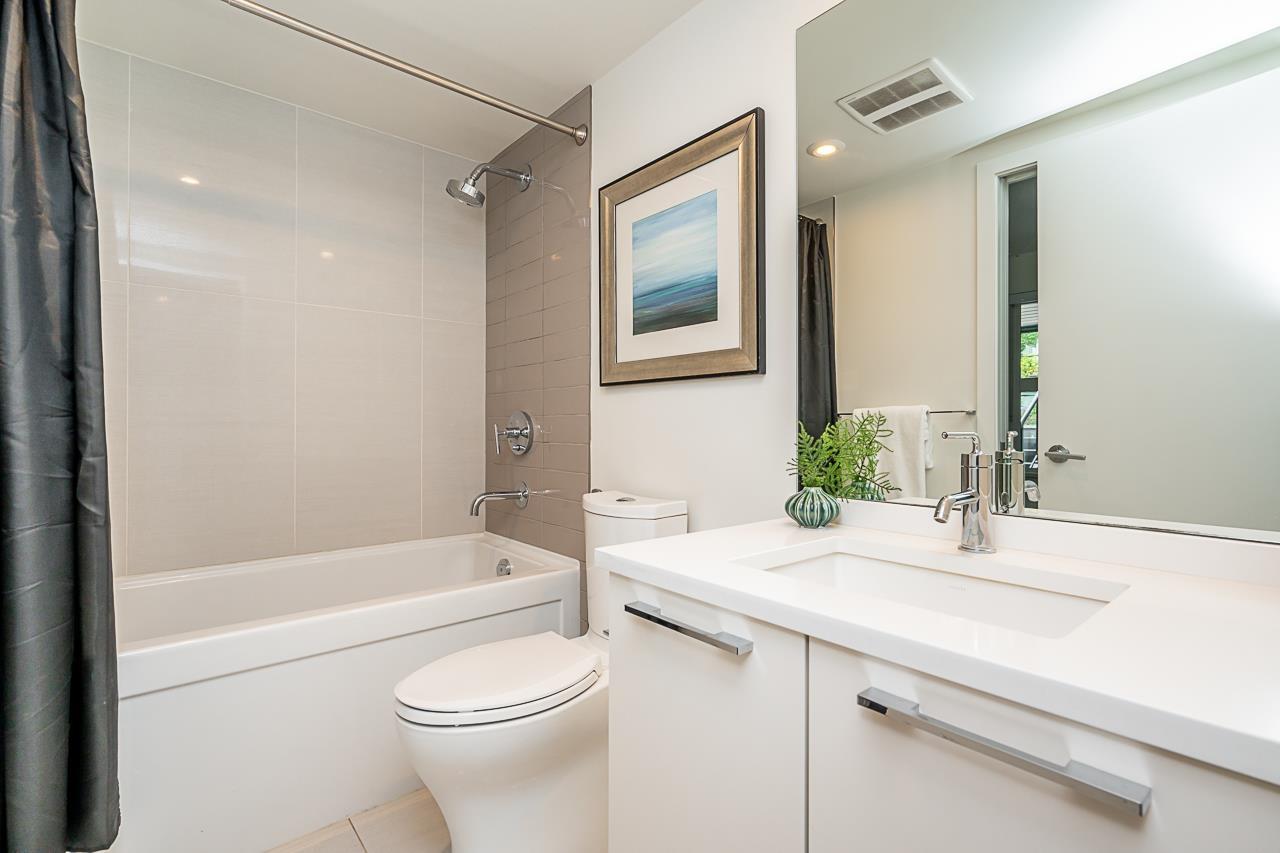 203 1150 Oxford Street, White Rock, British Columbia  V4B 0B3 - Photo 17 - R3059616