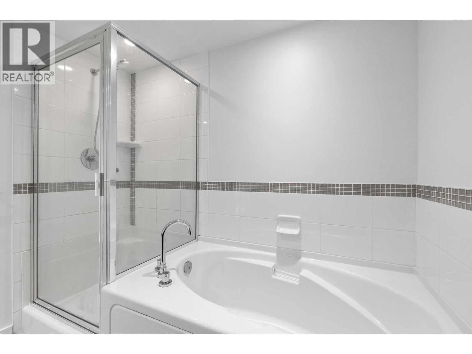 707 2289 Yukon Crescent, Burnaby, British Columbia  V5C 0B2 - Photo 21 - R3060109