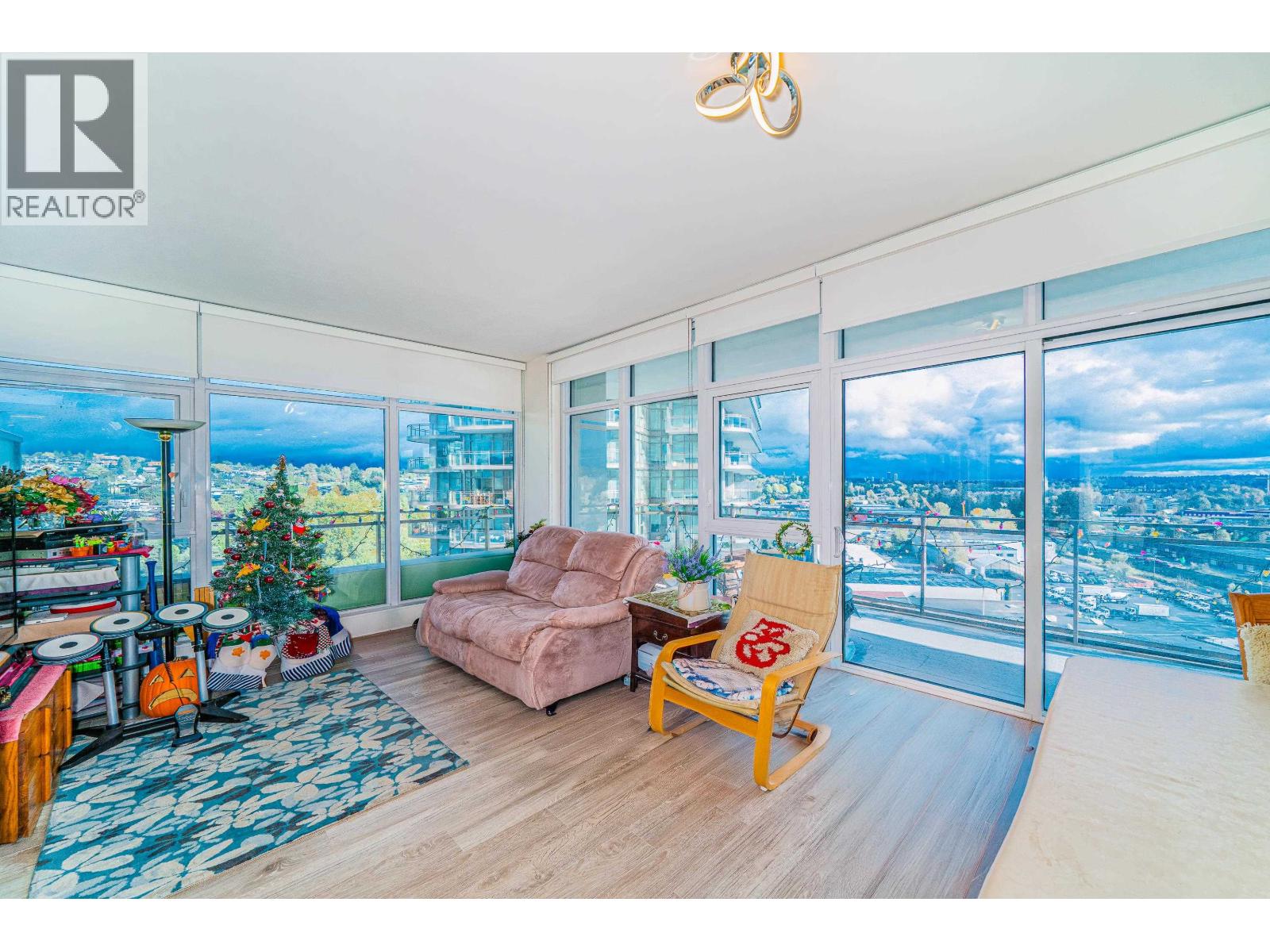 1305 5311 Goring Street, Burnaby, British Columbia  V5B 0B5 - Photo 5 - R3059973