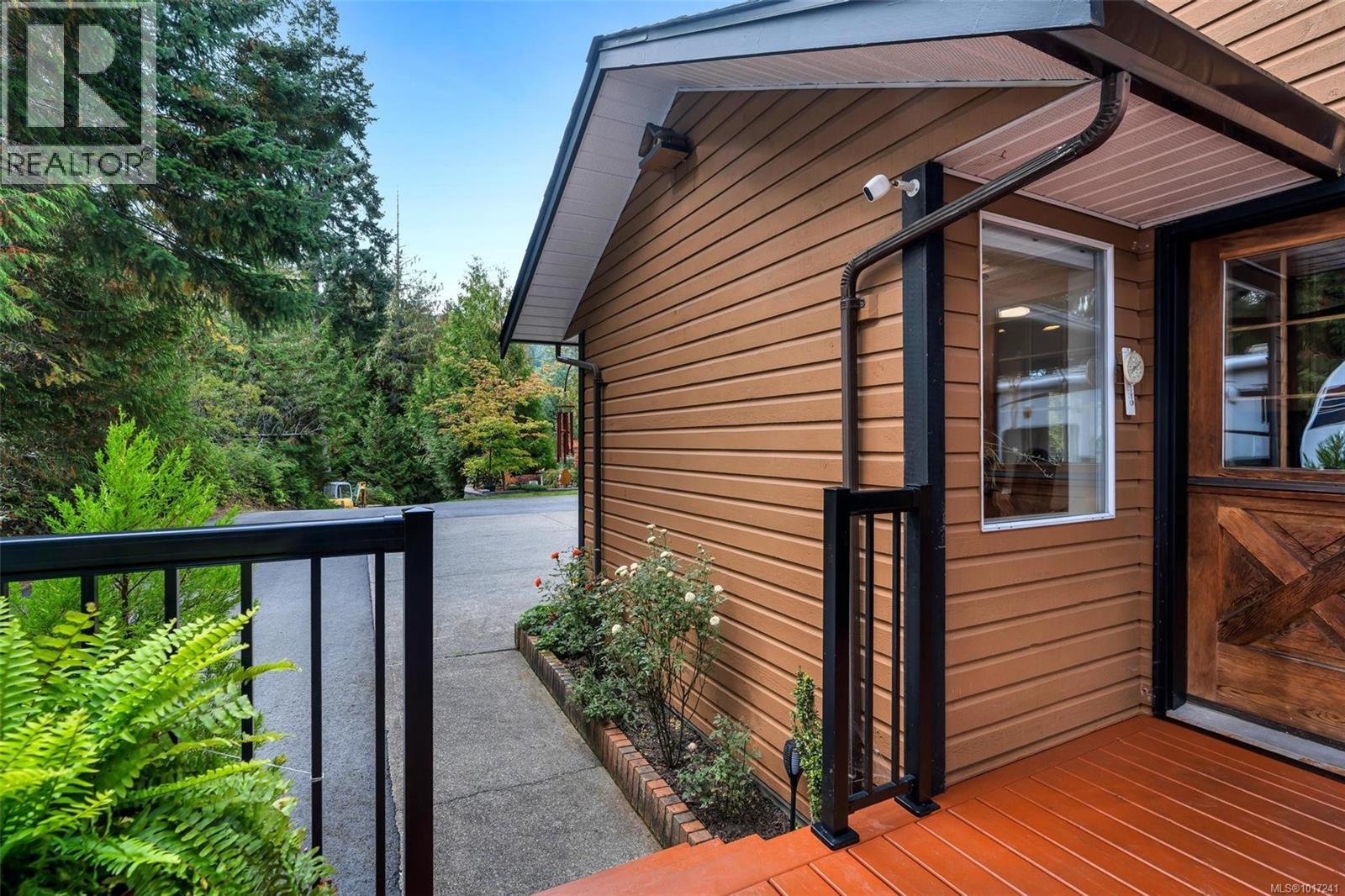 165 Okotoks Rd, Malahat, British Columbia  V0R 2L0 - Photo 22 - 1017241