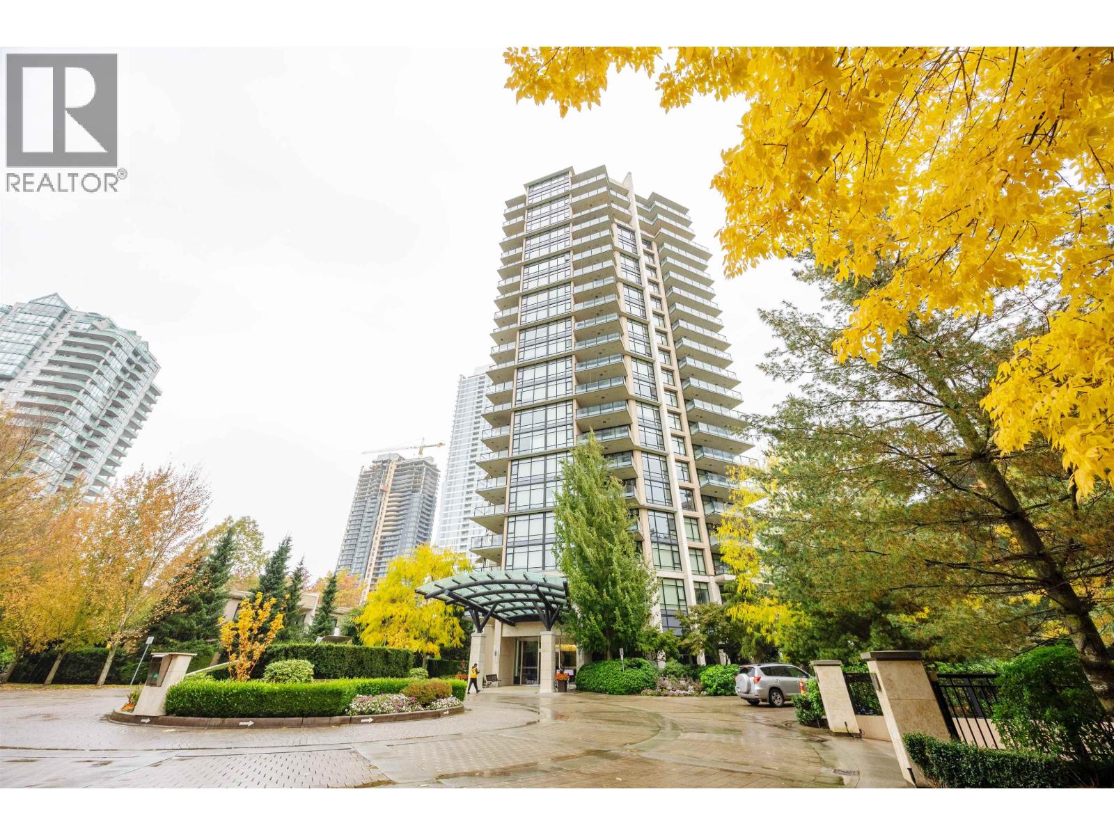 205 6168 WILSON AVENUE, burnaby, British Columbia
