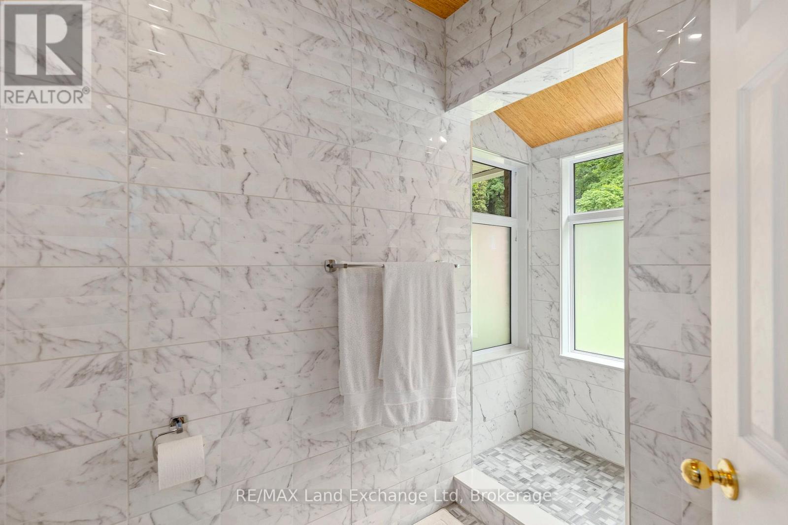 14519 Elginfield Road, Middlesex Centre, Ontario  N0M 2J0 - Photo 31 - X12472625