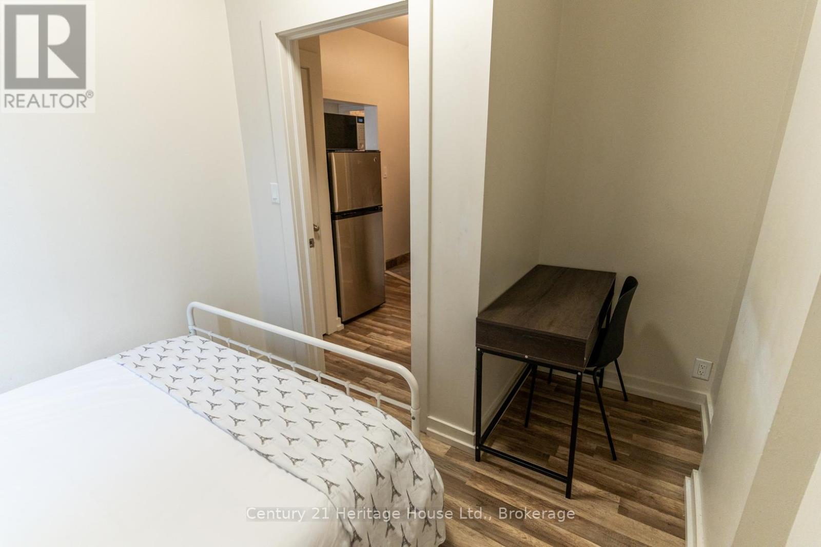 A - 210 Wilson Street, Hamilton, Ontario  L8R 1E5 - Photo 18 - X12472649
