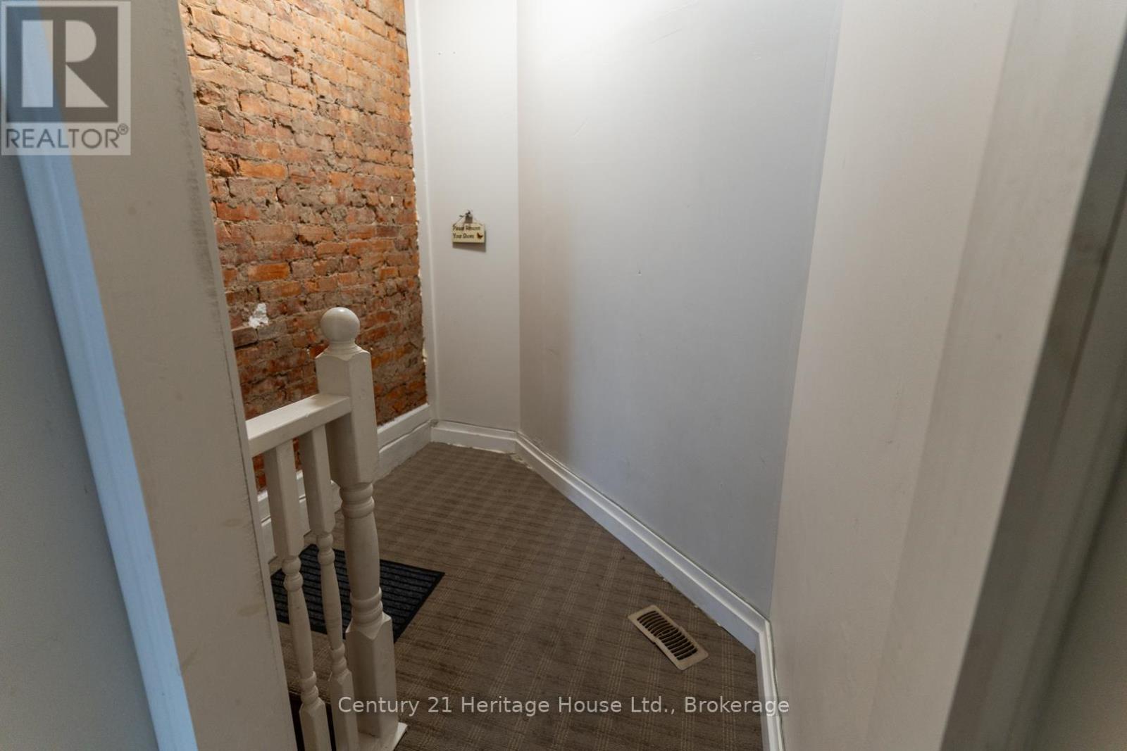 A - 210 Wilson Street, Hamilton, Ontario  L8R 1E5 - Photo 21 - X12472649