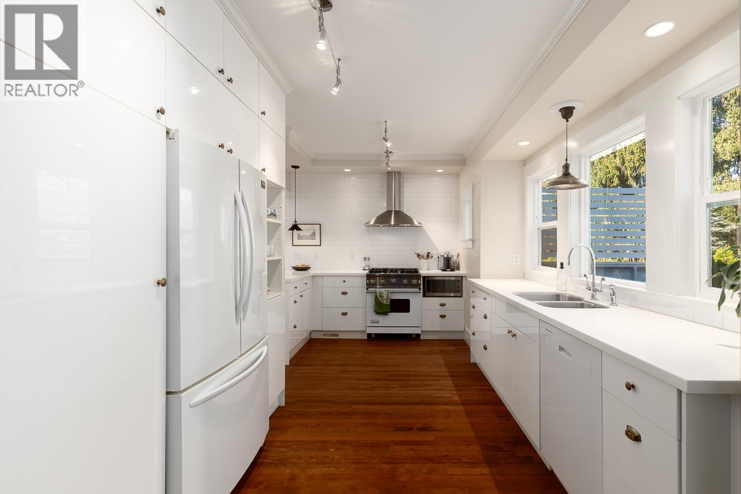 1181 E 22nd Avenue, Vancouver, British Columbia  V5V 1W5 - Photo 11 - R3060104