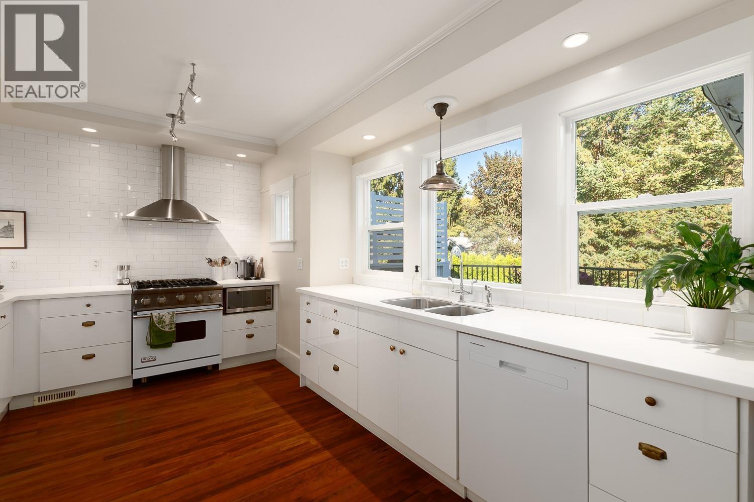 1181 E 22nd Avenue, Vancouver, British Columbia  V5V 1W5 - Photo 12 - R3060104
