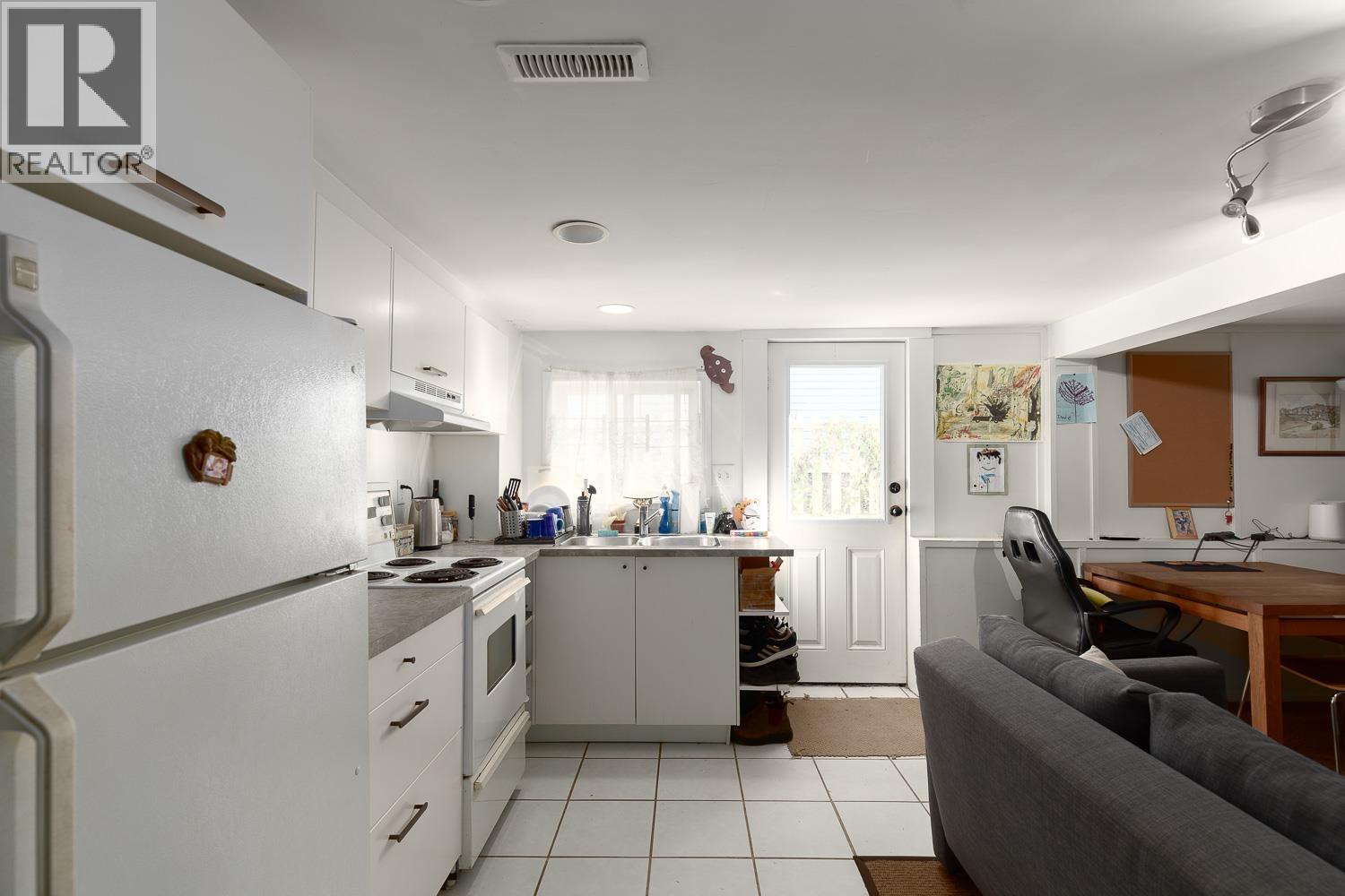 1181 E 22nd Avenue, Vancouver, British Columbia  V5V 1W5 - Photo 31 - R3060104