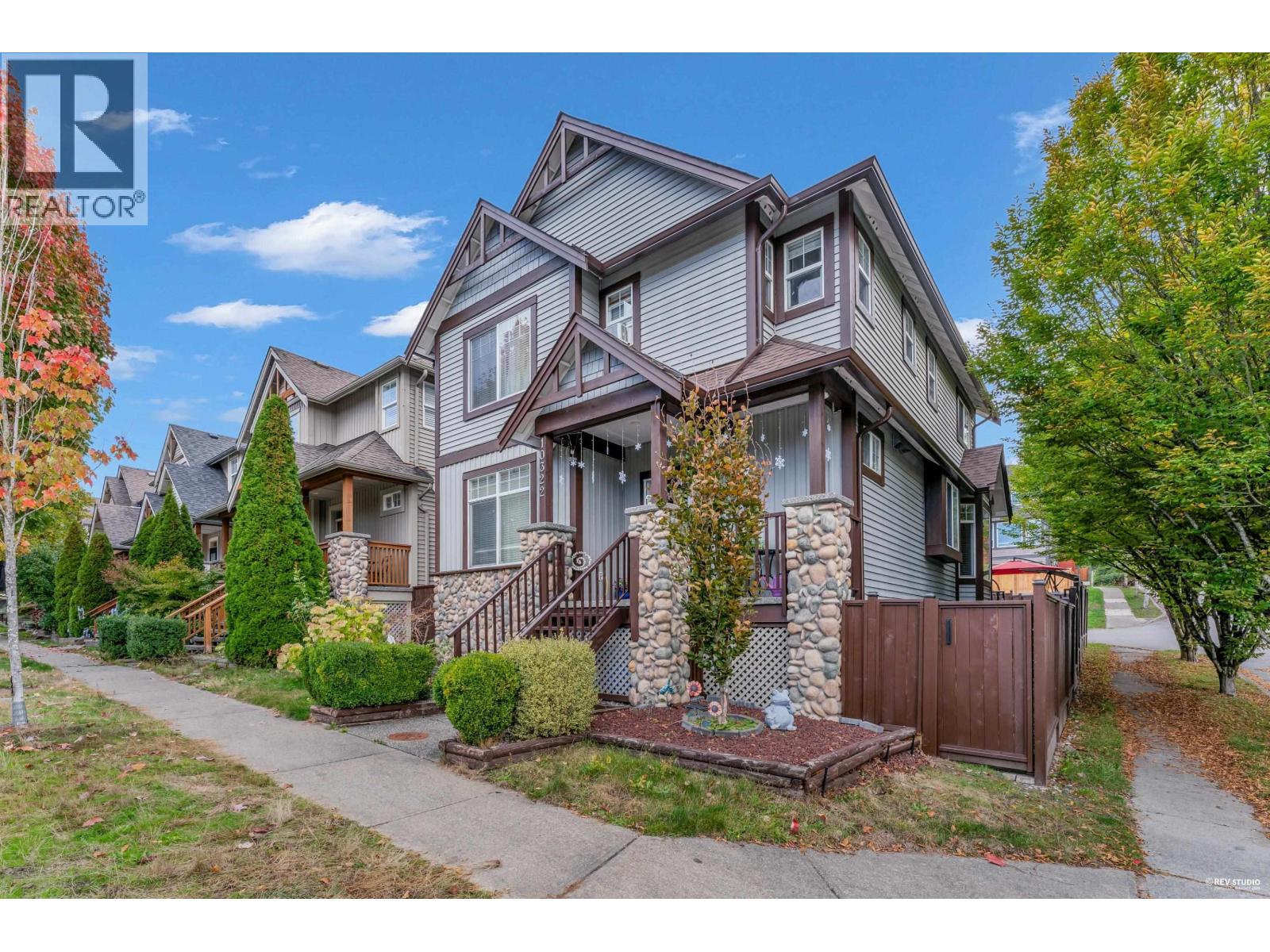 10322 243a Street, Maple Ridge, British Columbia  V2W 2C7 - Photo 2 - R3060117