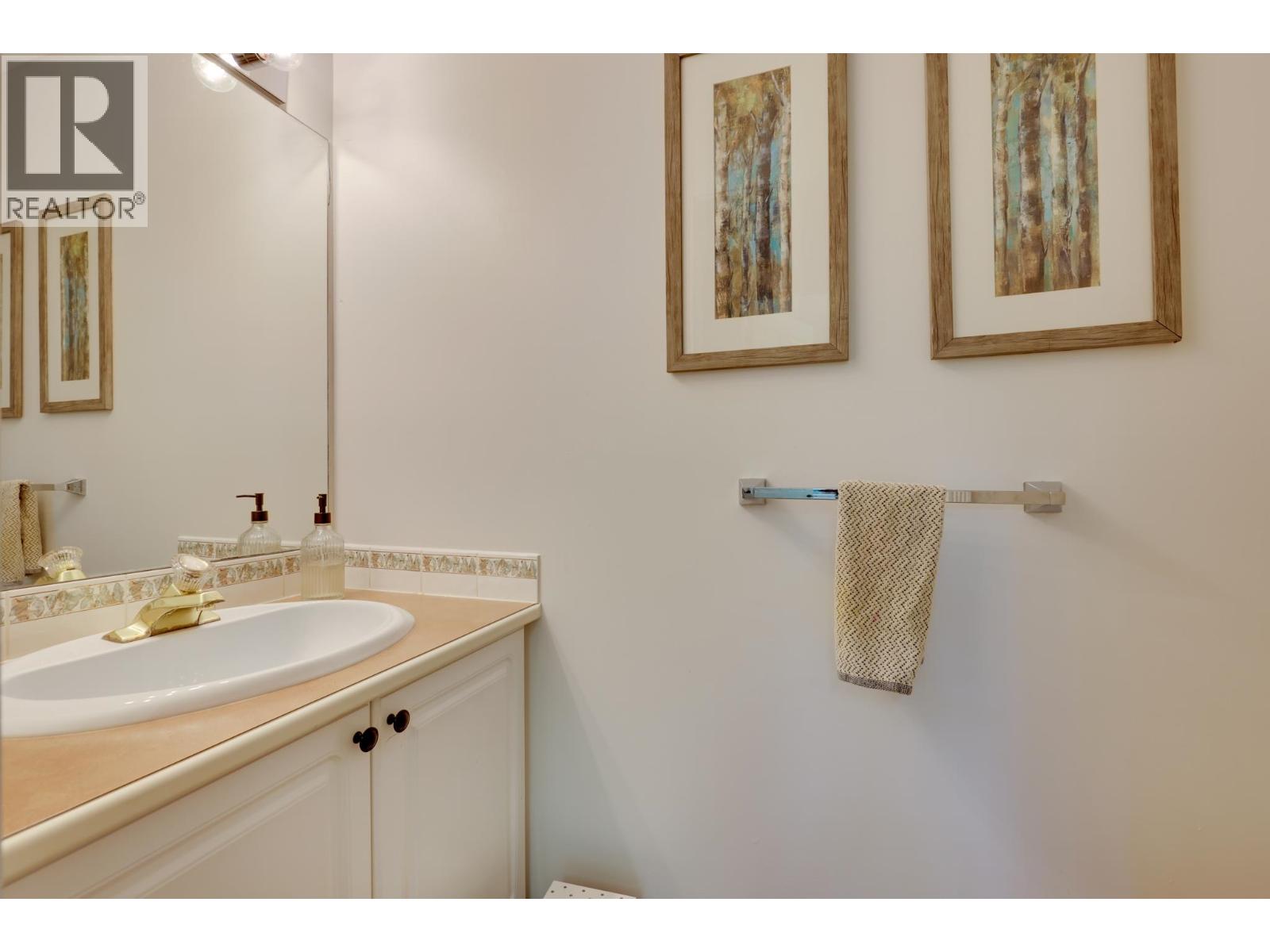 1400 Riverside Drive, North Vancouver, British Columbia  V7H 1V5 - Photo 13 - R3060136