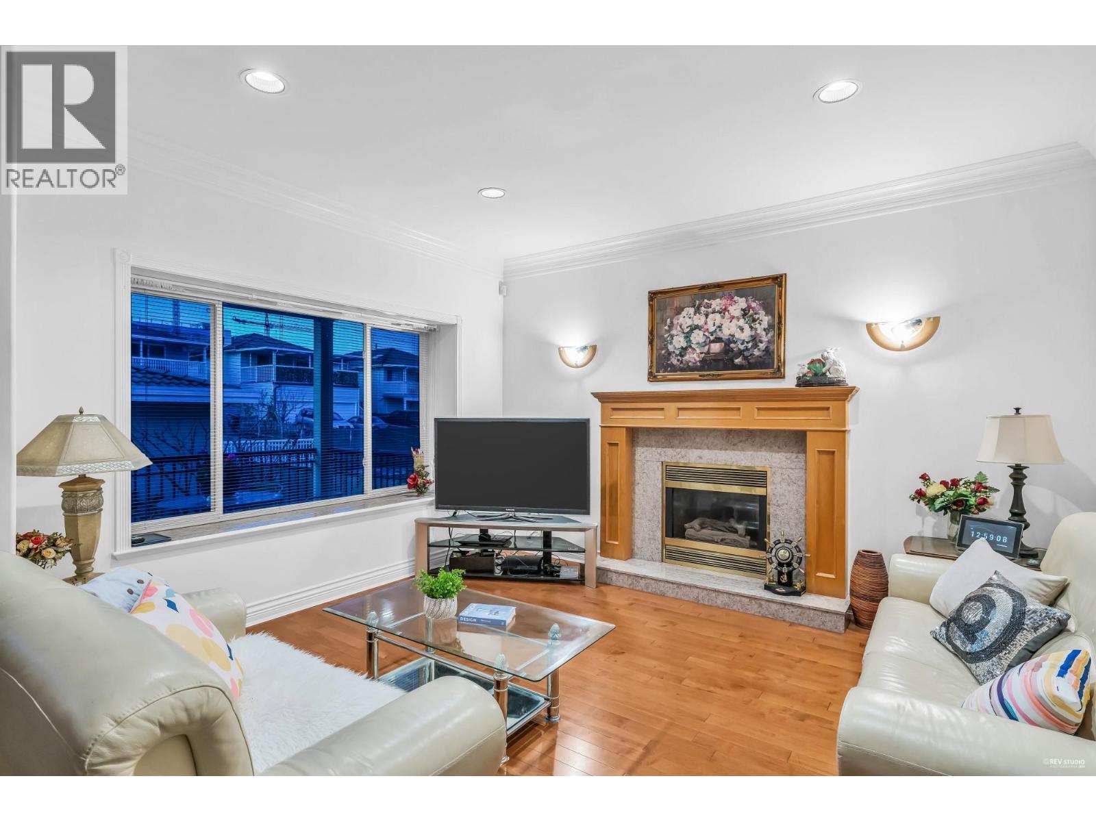 3919 Pine Street, Burnaby, British Columbia  V5G 1Z3 - Photo 13 - R3060145