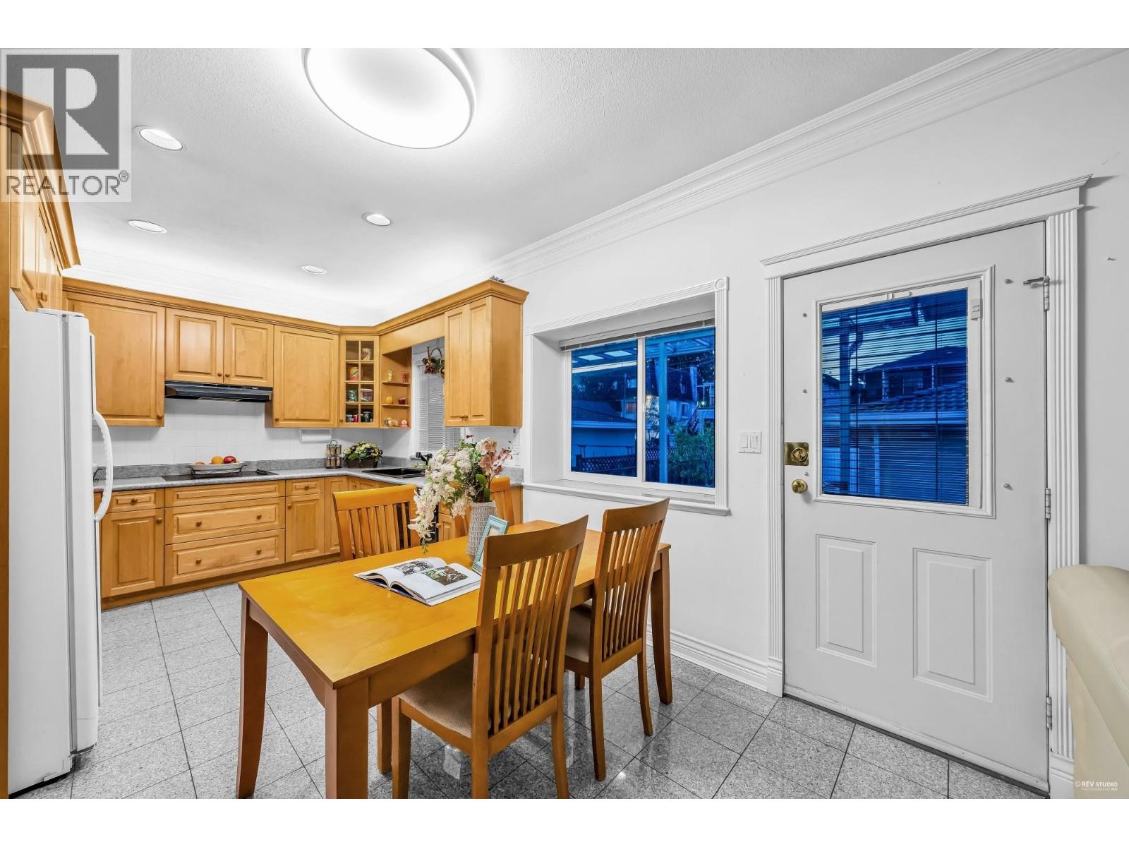 3919 Pine Street, Burnaby, British Columbia  V5G 1Z3 - Photo 18 - R3060145