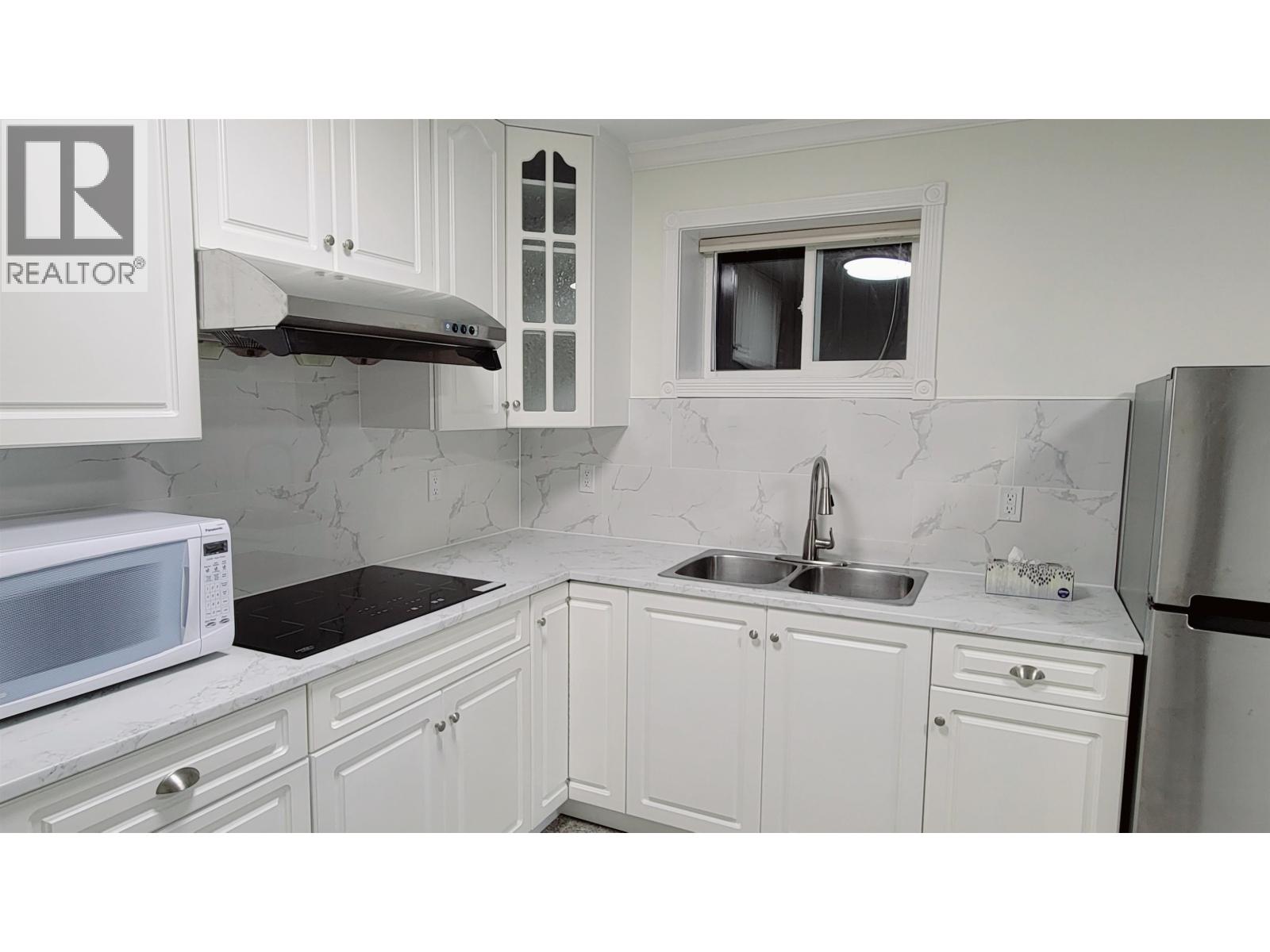 3919 Pine Street, Burnaby, British Columbia  V5G 1Z3 - Photo 32 - R3060145