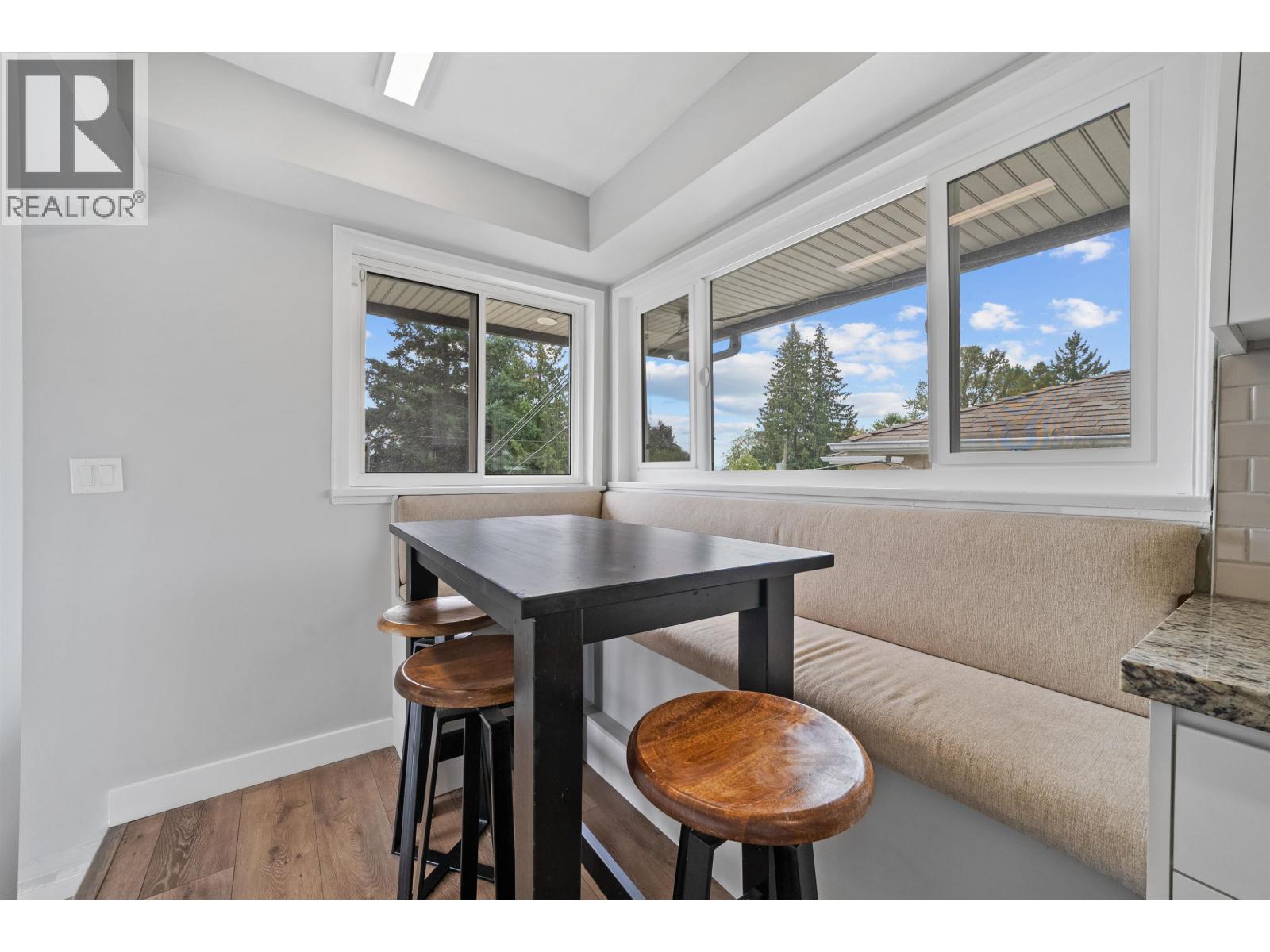 1137 Cloverley Street, North Vancouver, British Columbia  V7L 1N7 - Photo 12 - R3060167