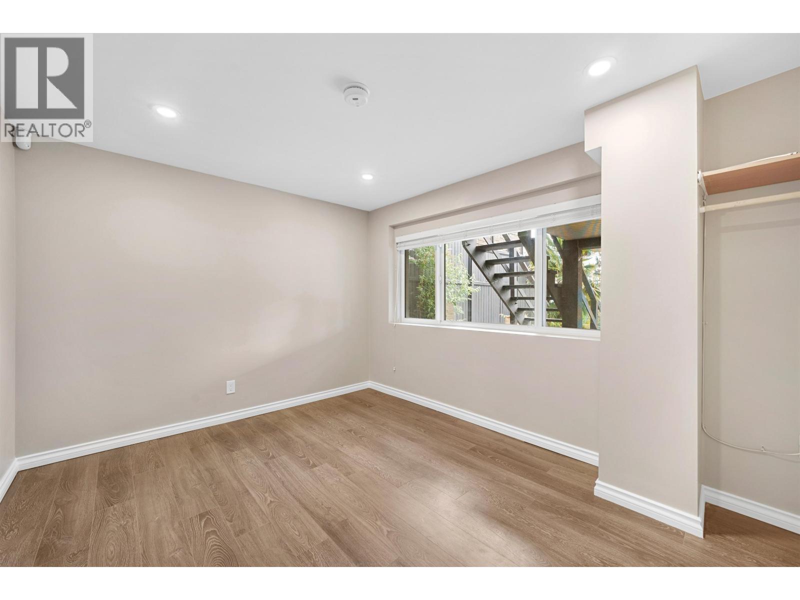 1137 Cloverley Street, North Vancouver, British Columbia  V7L 1N7 - Photo 22 - R3060167