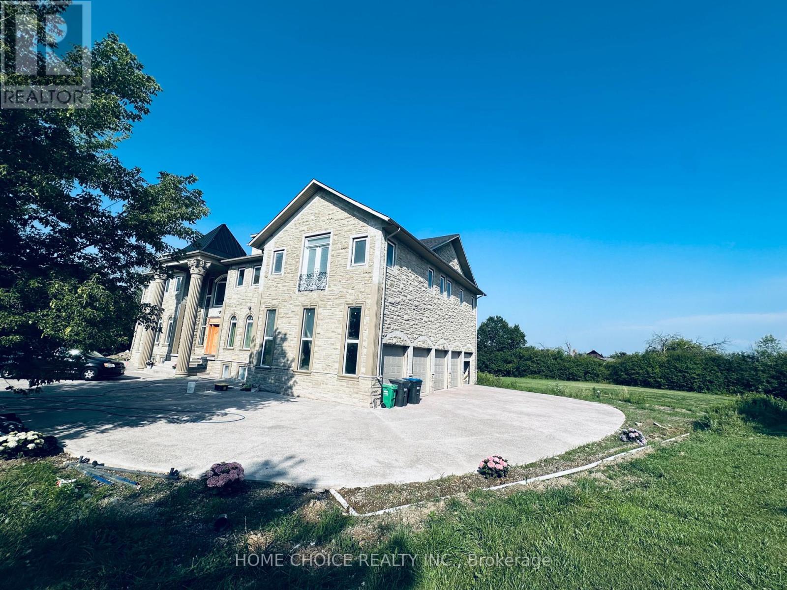 3 Stanley Carberry Drive, Brampton (Toronto Gore Rural Estate), Ontario  L6P 0C2 - Photo 48 - W12471935