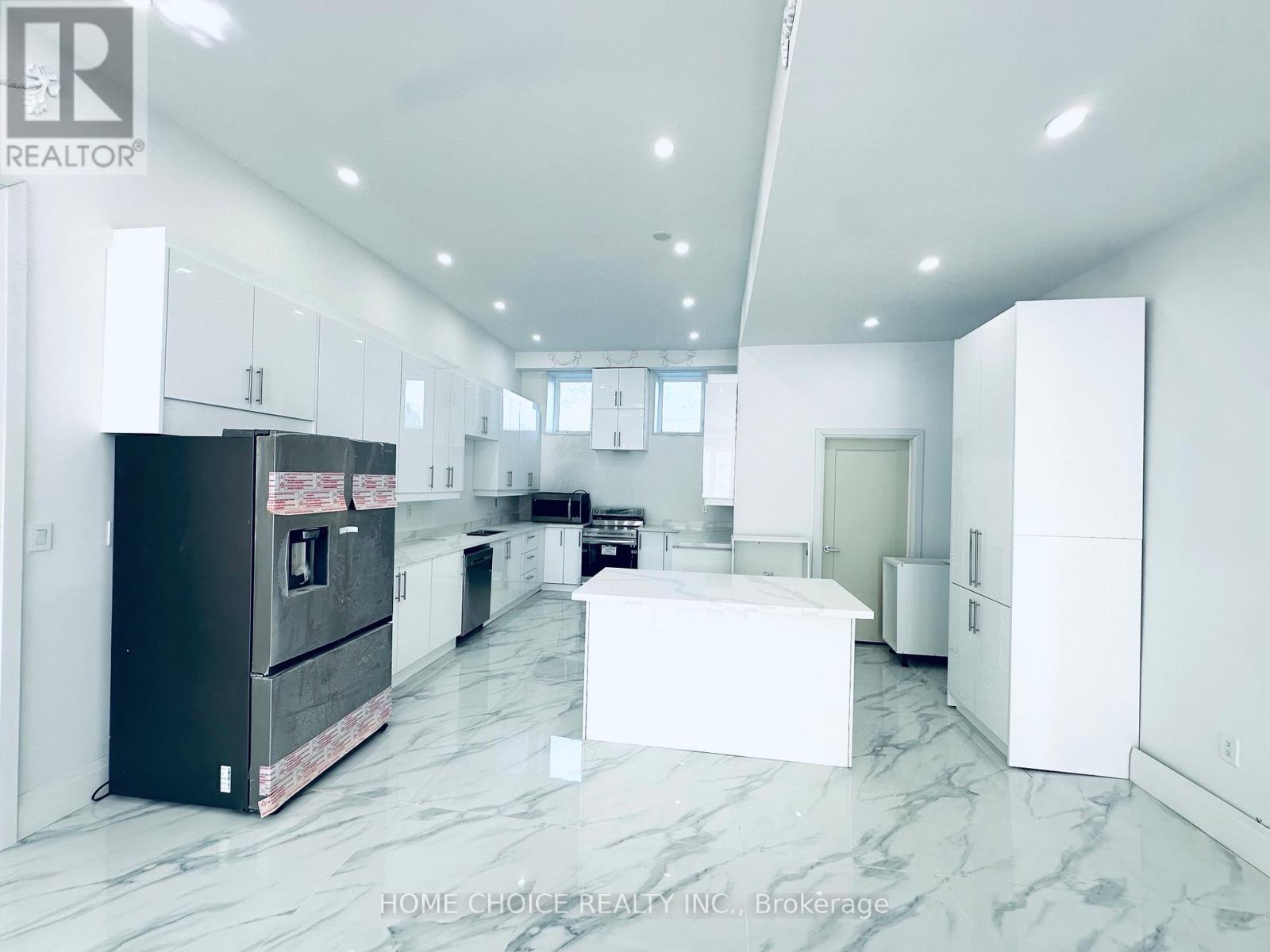 3 Stanley Carberry Drive, Brampton (Toronto Gore Rural Estate), Ontario  L6P 0C2 - Photo 47 - W12471935