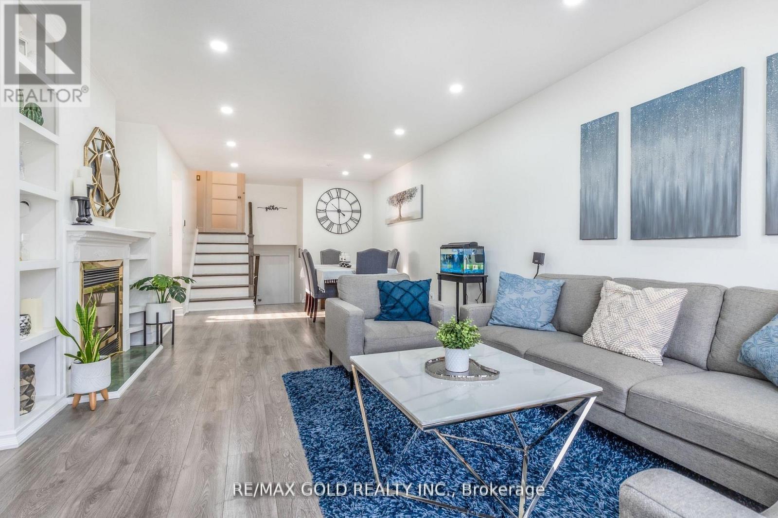 36 Garfield Crescent, Brampton (Brampton North), Ontario  L6V 1V8 - Photo 1 - W12472423