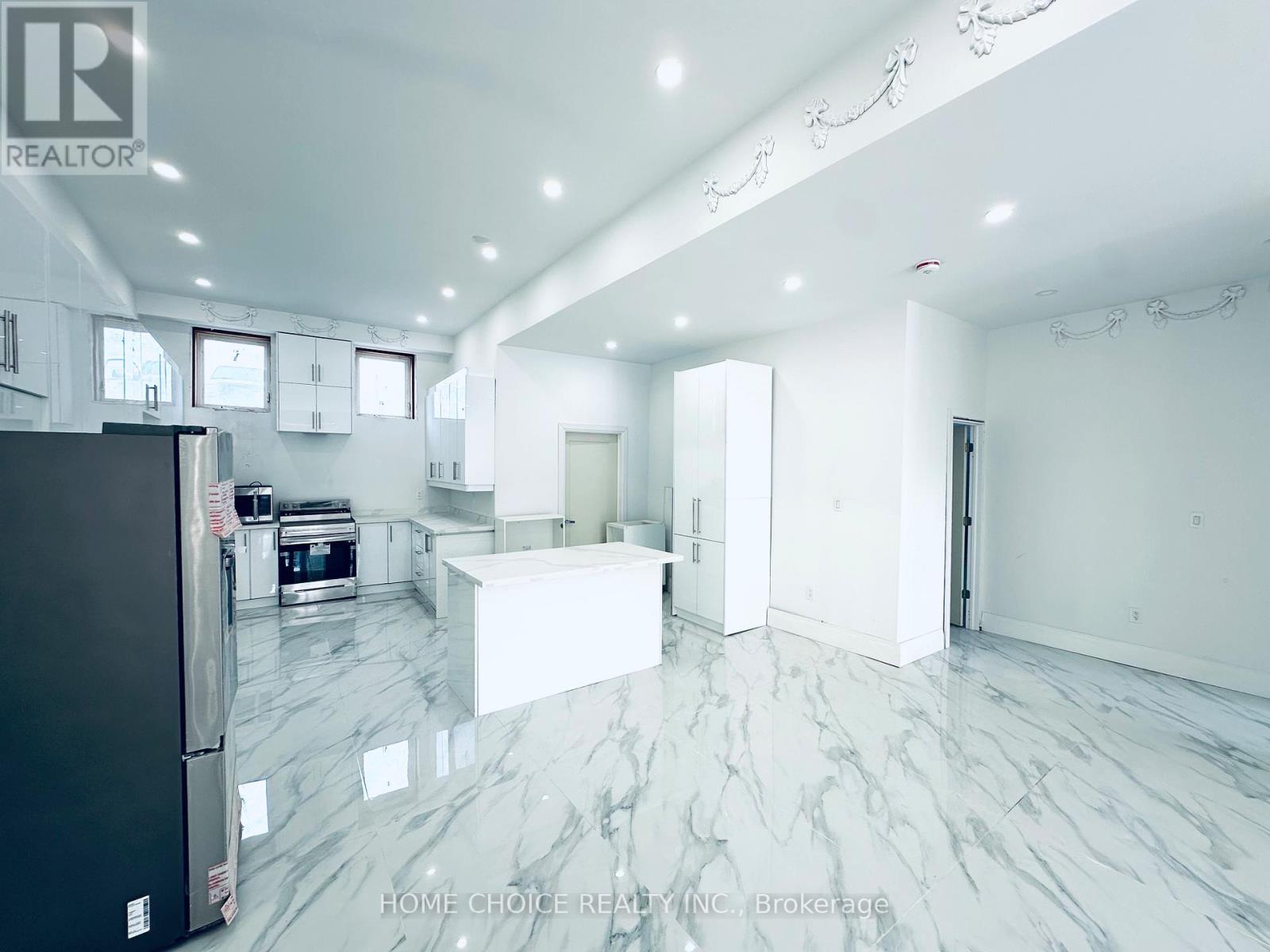 3 Stanley Carberry Drive, Brampton (Toronto Gore Rural Estate), Ontario  L6P 0C2 - Photo 45 - W12471935