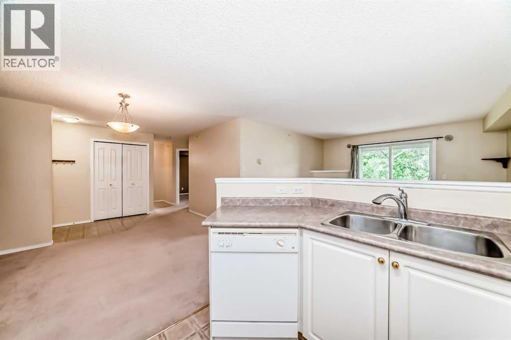 303, 1000 Citadel Meadow Point Nw, Calgary, Alberta  T3G 5N5 - Photo 6 - A2247466