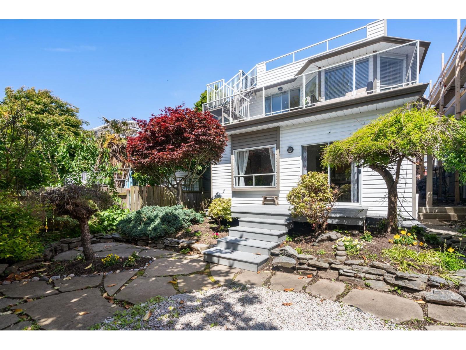 14772 Goggs Avenue, White Rock, British Columbia  V4B 2N2 - Photo 31 - R3059863