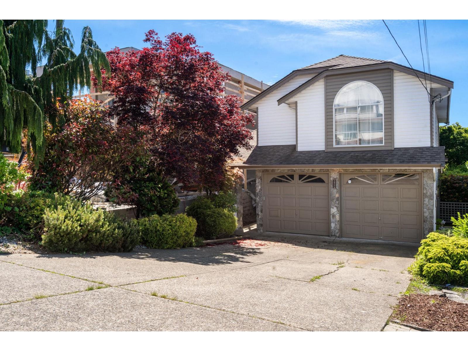 14772 Goggs Avenue, White Rock, British Columbia  V4B 2N2 - Photo 2 - R3059863