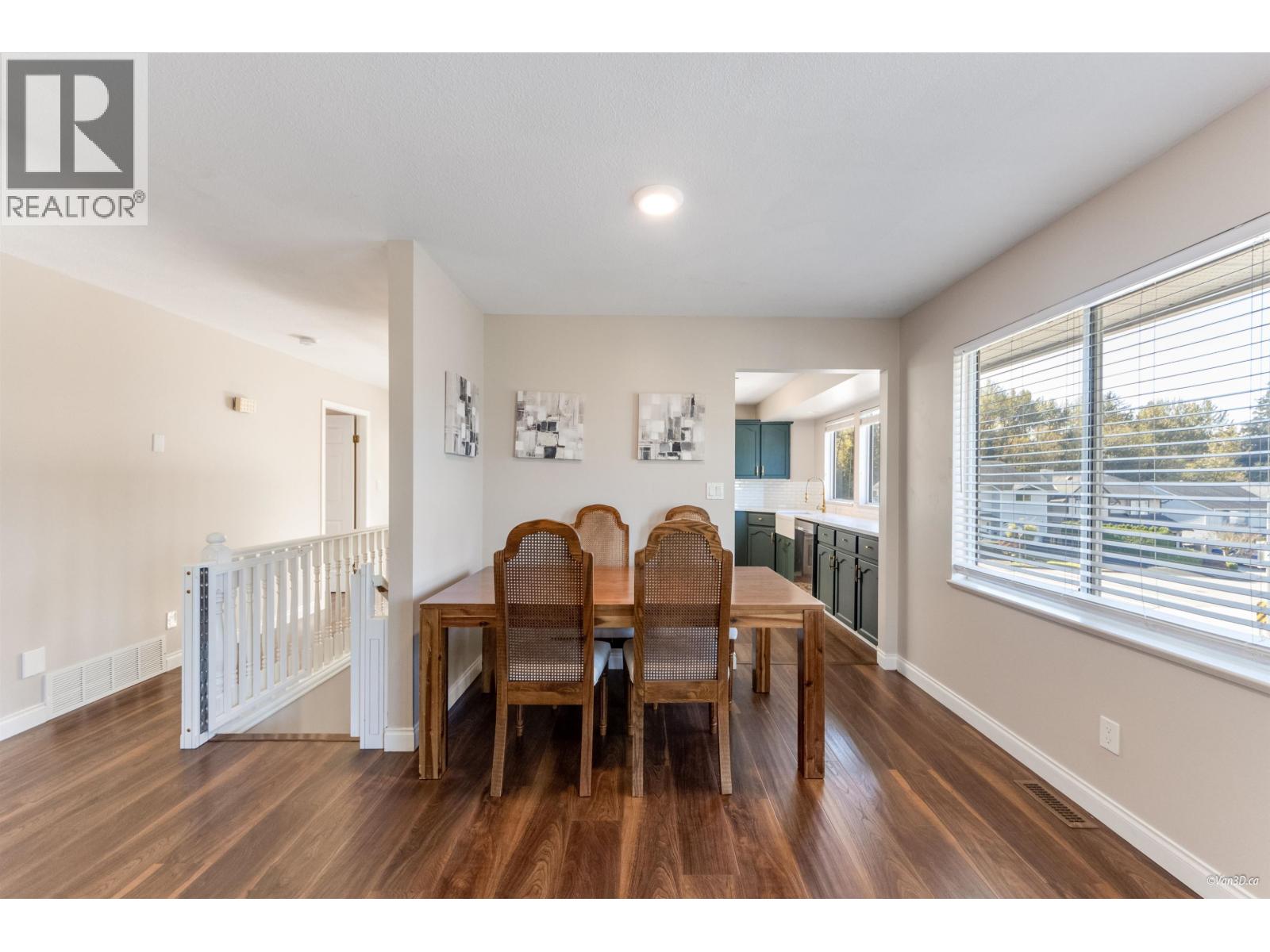 2287 Stafford Avenue, Port Coquitlam, British Columbia  V3C 4X5 - Photo 5 - R3059891