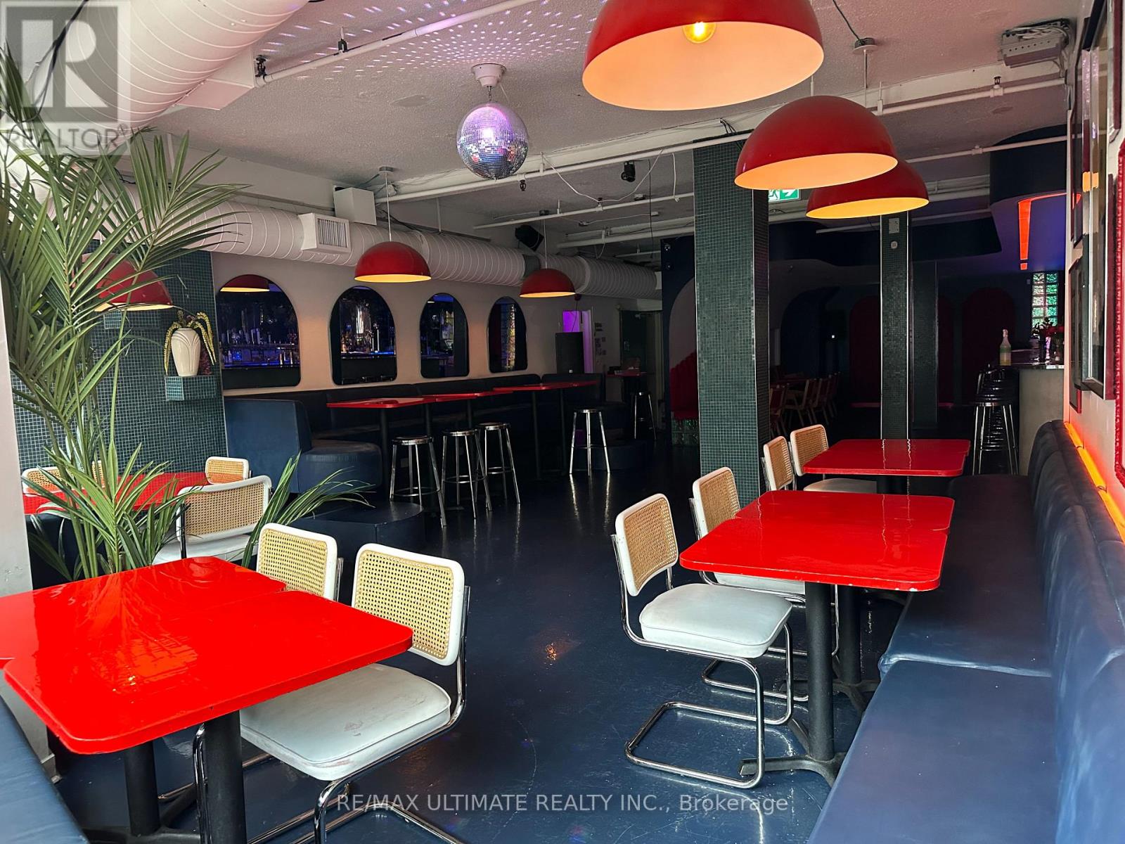 1166 Dundas Street W, Toronto, Ontario  M6J 1X4 - Photo 8 - C12472592