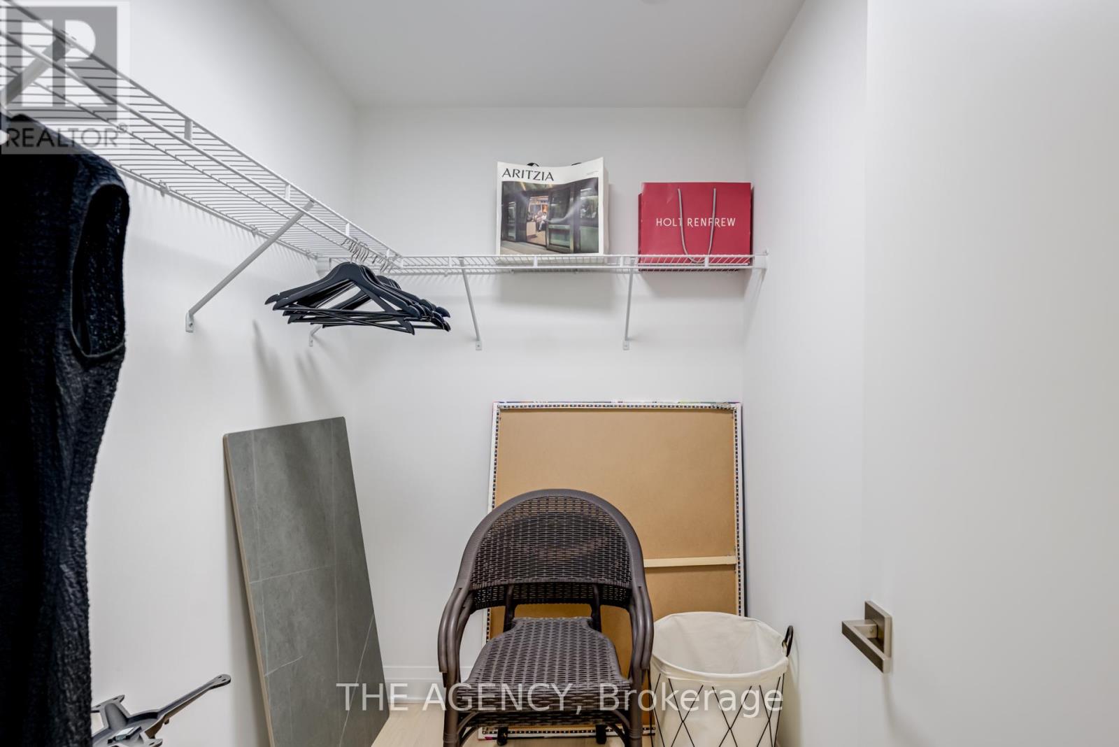 Th05 - 33 Frederick Todd Way, Toronto, Ontario  M4G 0C9 - Photo 6 - C12472632