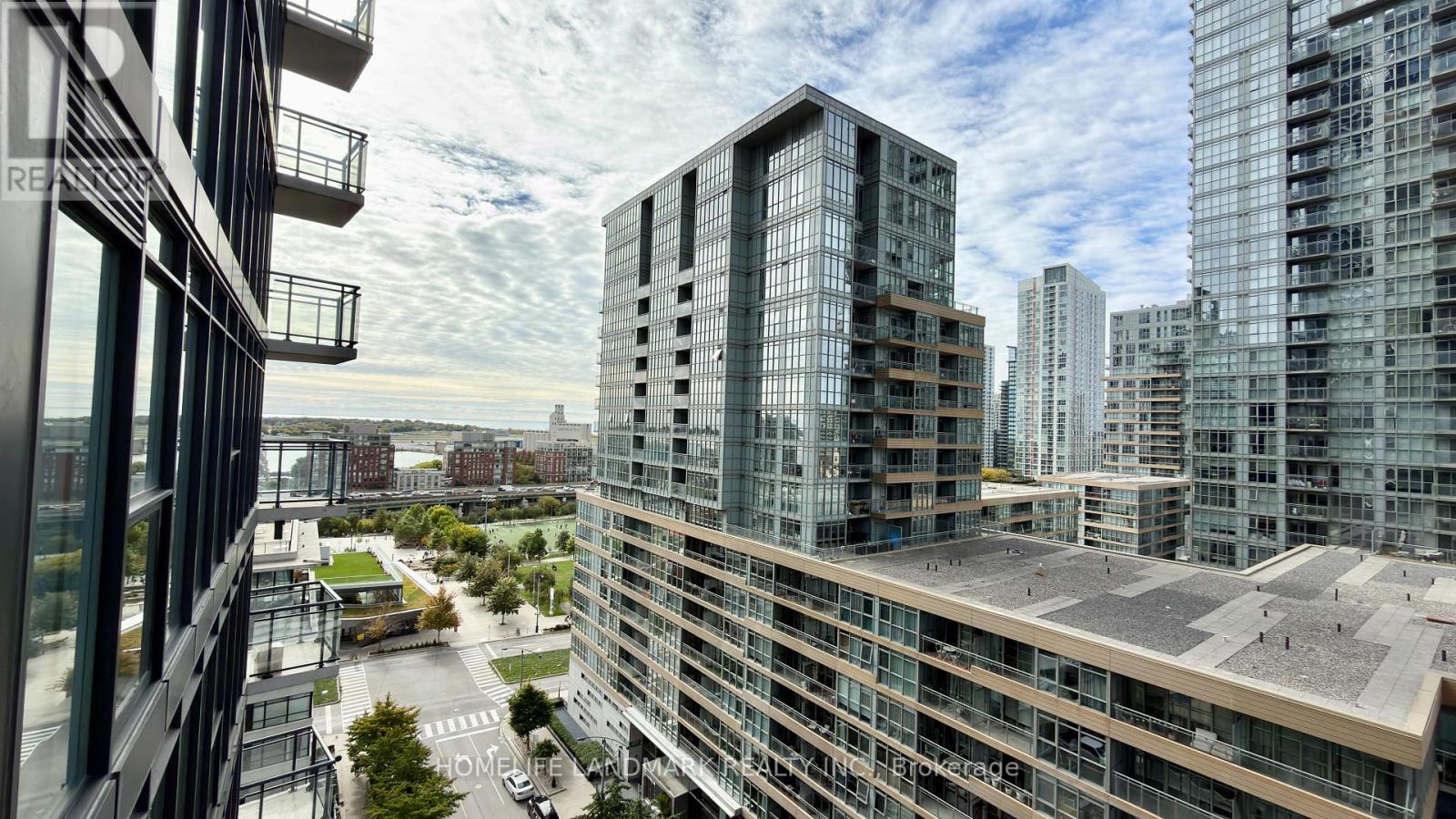 1608 - 25 Capreol Court, Toronto, Ontario  M5V 3Z7 - Photo 10 - C12472633