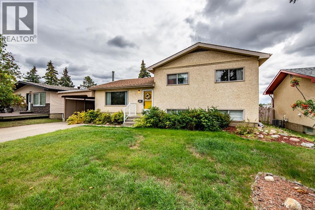 9527 98 Avenue, Grande Prairie, Alberta