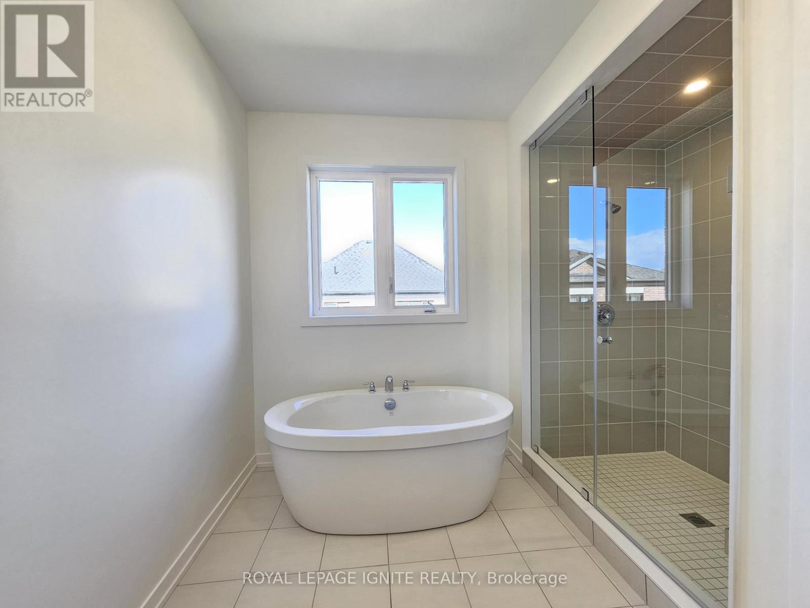 1848 Lotus Blossom Road, Pickering, Ontario  L1Y 0B6 - Photo 20 - E12472636