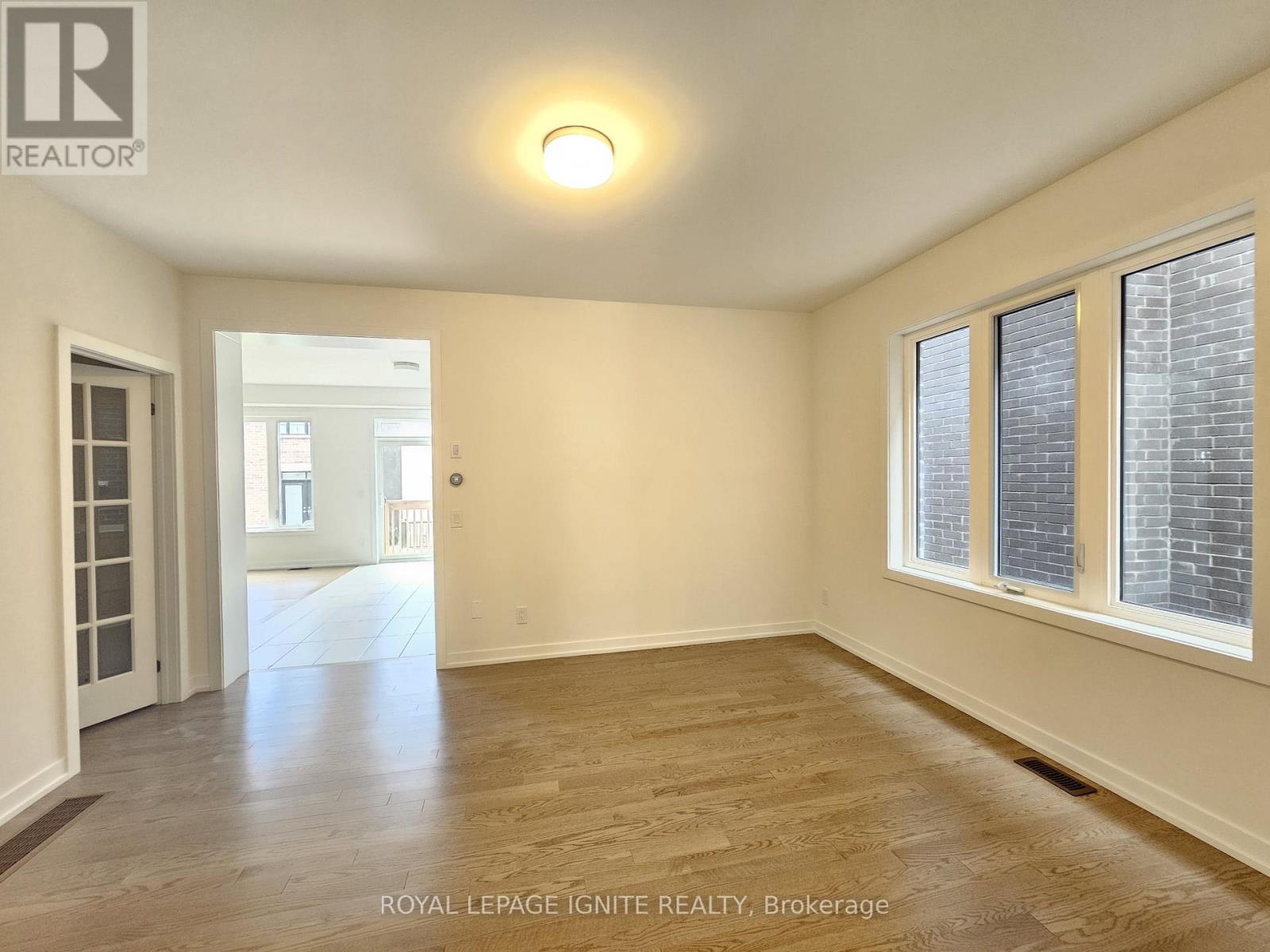 1848 Lotus Blossom Road, Pickering, Ontario  L1Y 0B6 - Photo 4 - E12472636
