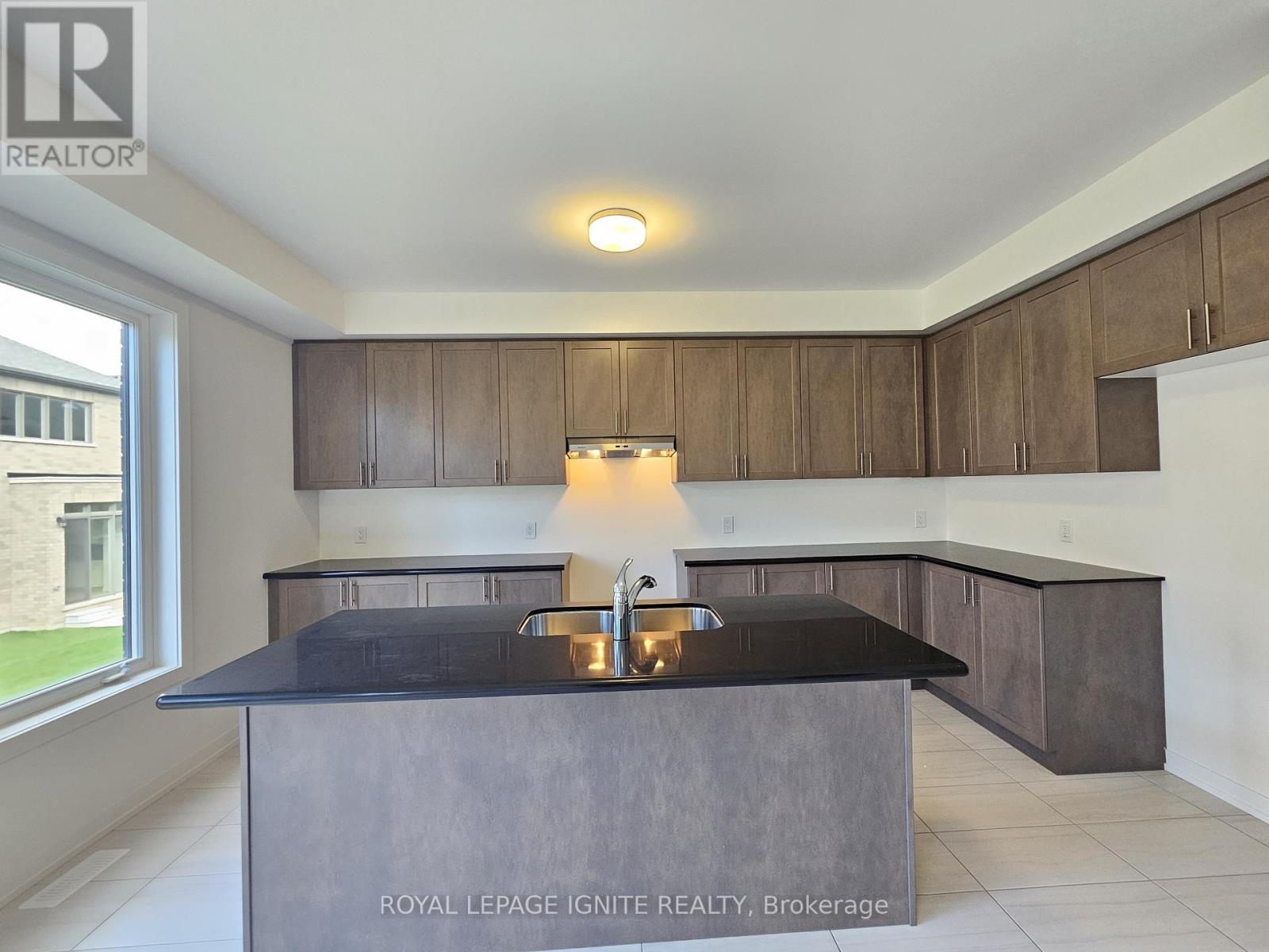 1848 Lotus Blossom Road, Pickering, Ontario  L1Y 0B6 - Photo 6 - E12472636