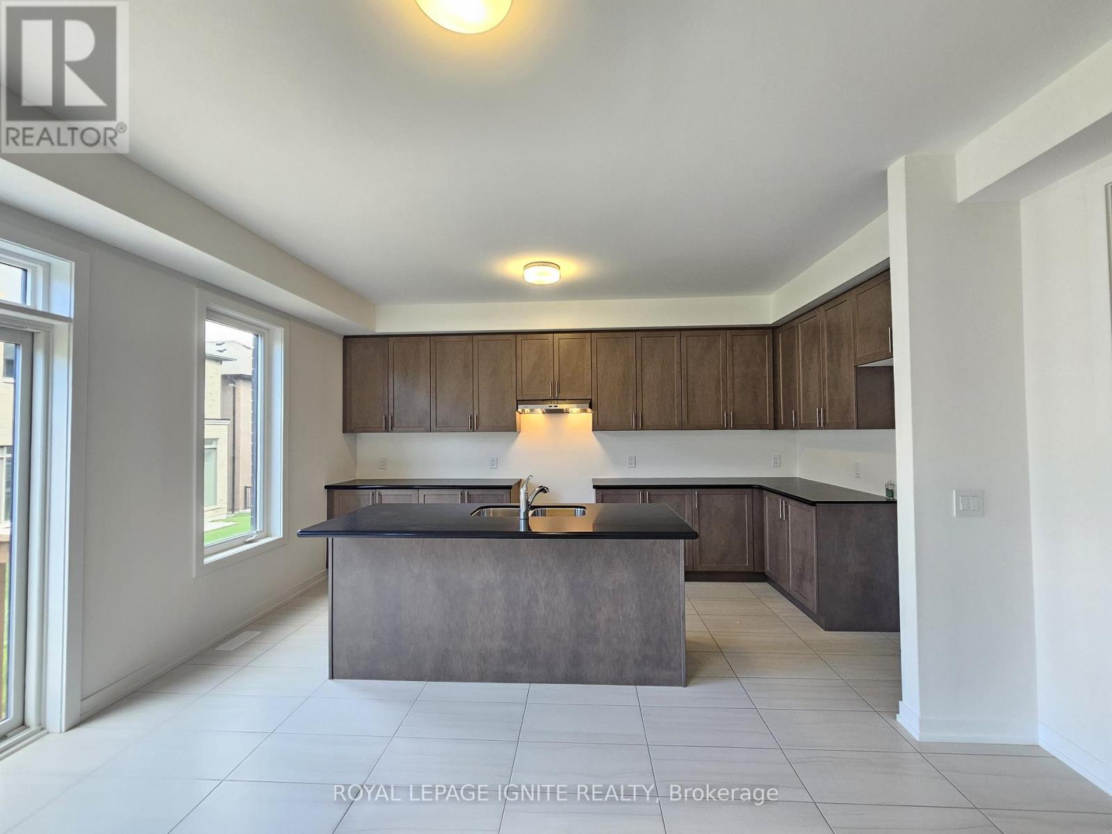 1848 Lotus Blossom Road, Pickering, Ontario  L1Y 0B6 - Photo 7 - E12472636