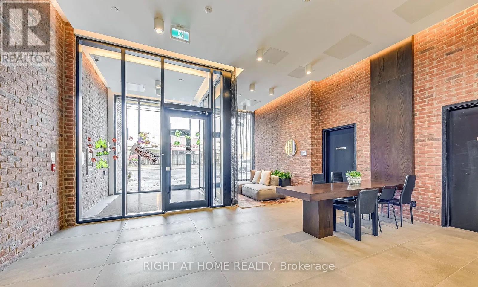 501 - 2799 Kingston Road, Toronto, Ontario  M1M 0E3 - Photo 3 - E12472655